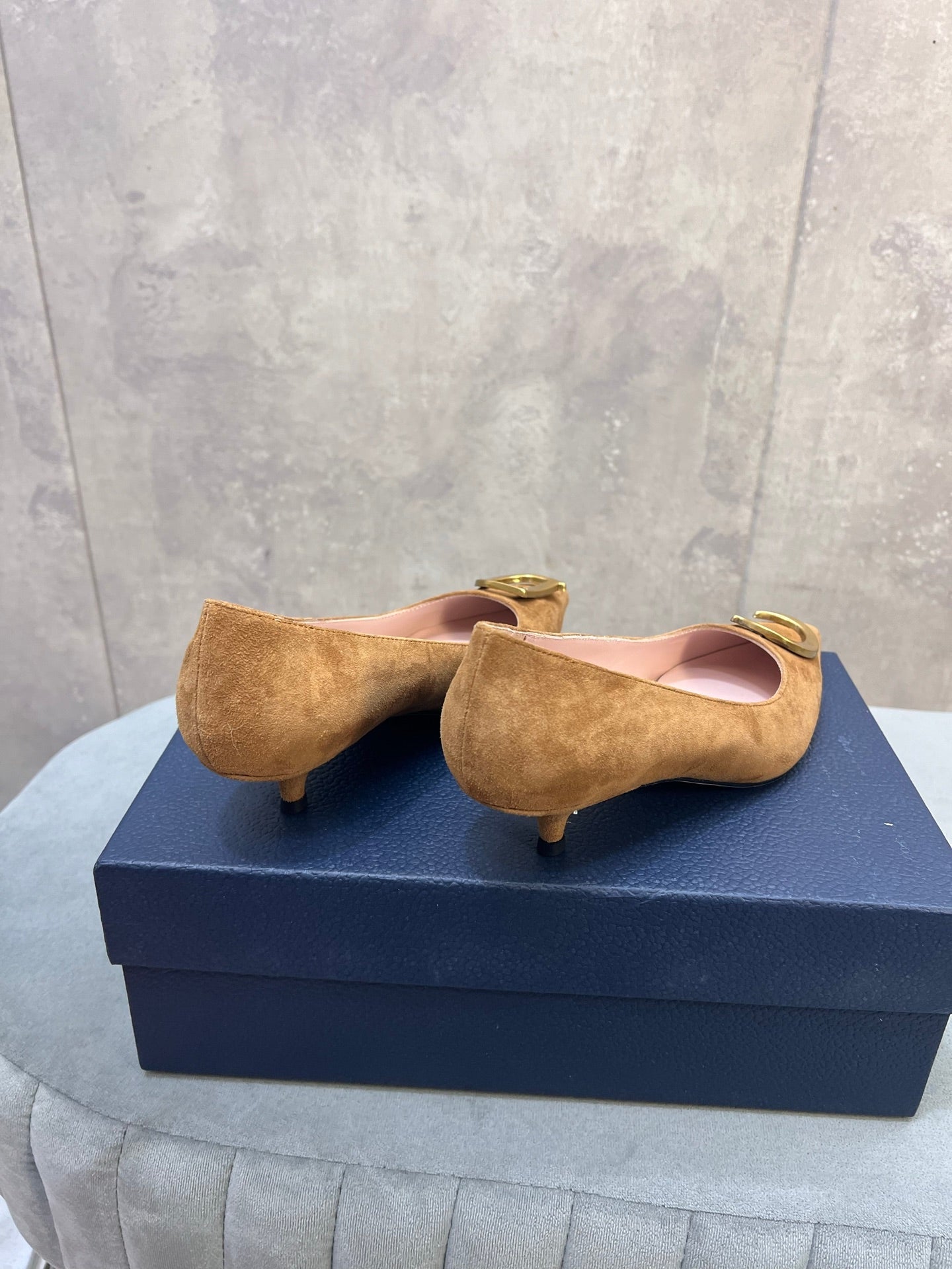 CD 26 High-Heeled 40 Pumps Tan Suede 594581