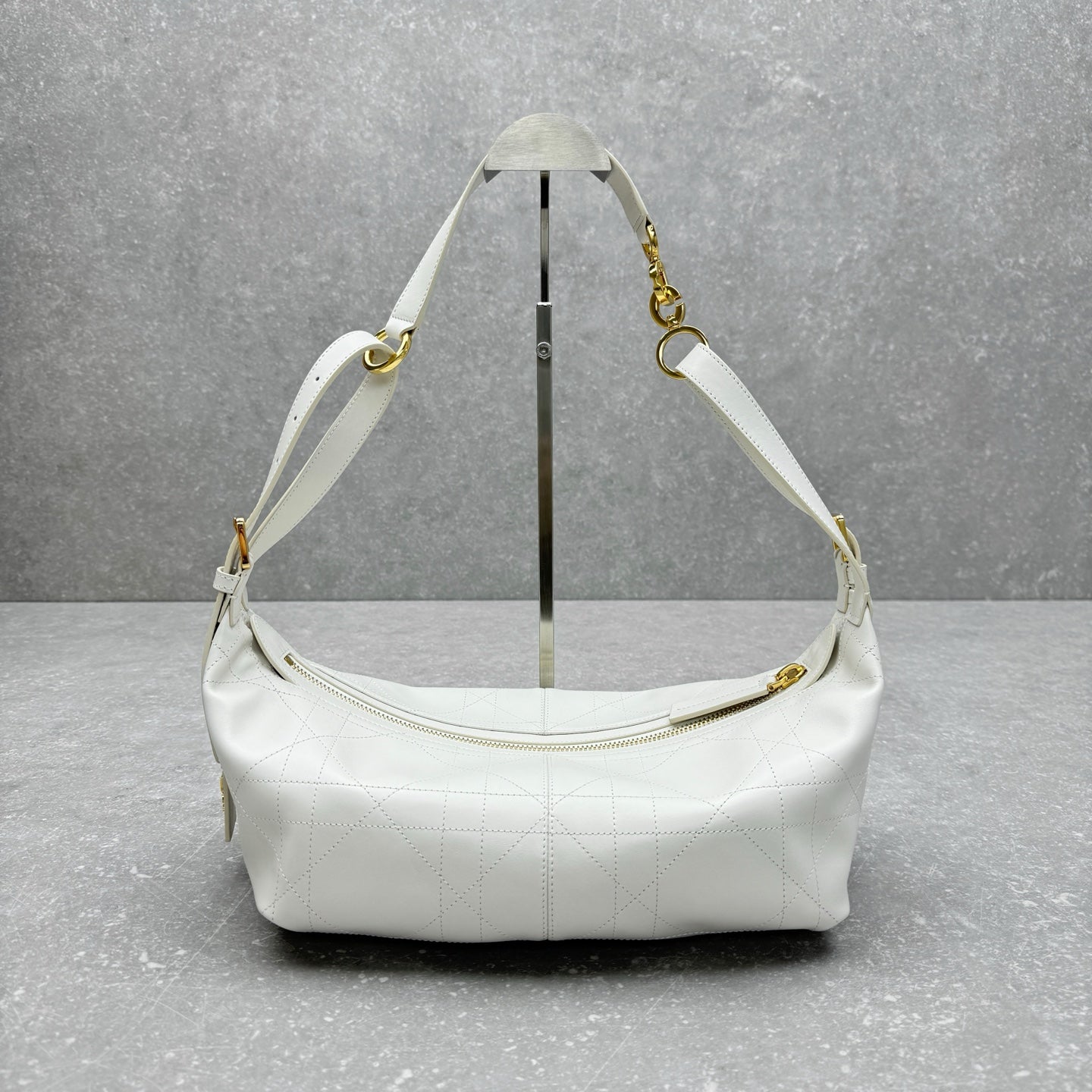 Dior 2025 Hobo Bag 33cm White Calfskin