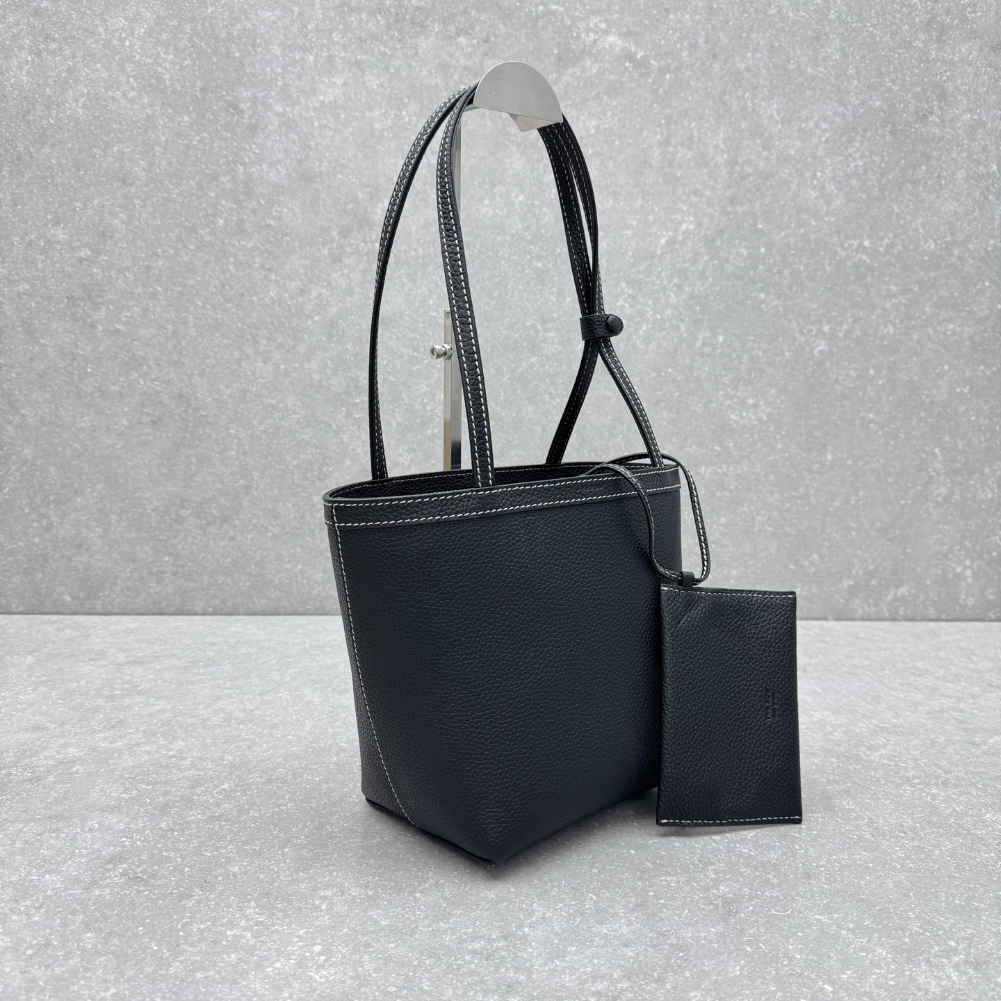 The Row 2025 Park Tote Stitch Bag Black 22cm Leather