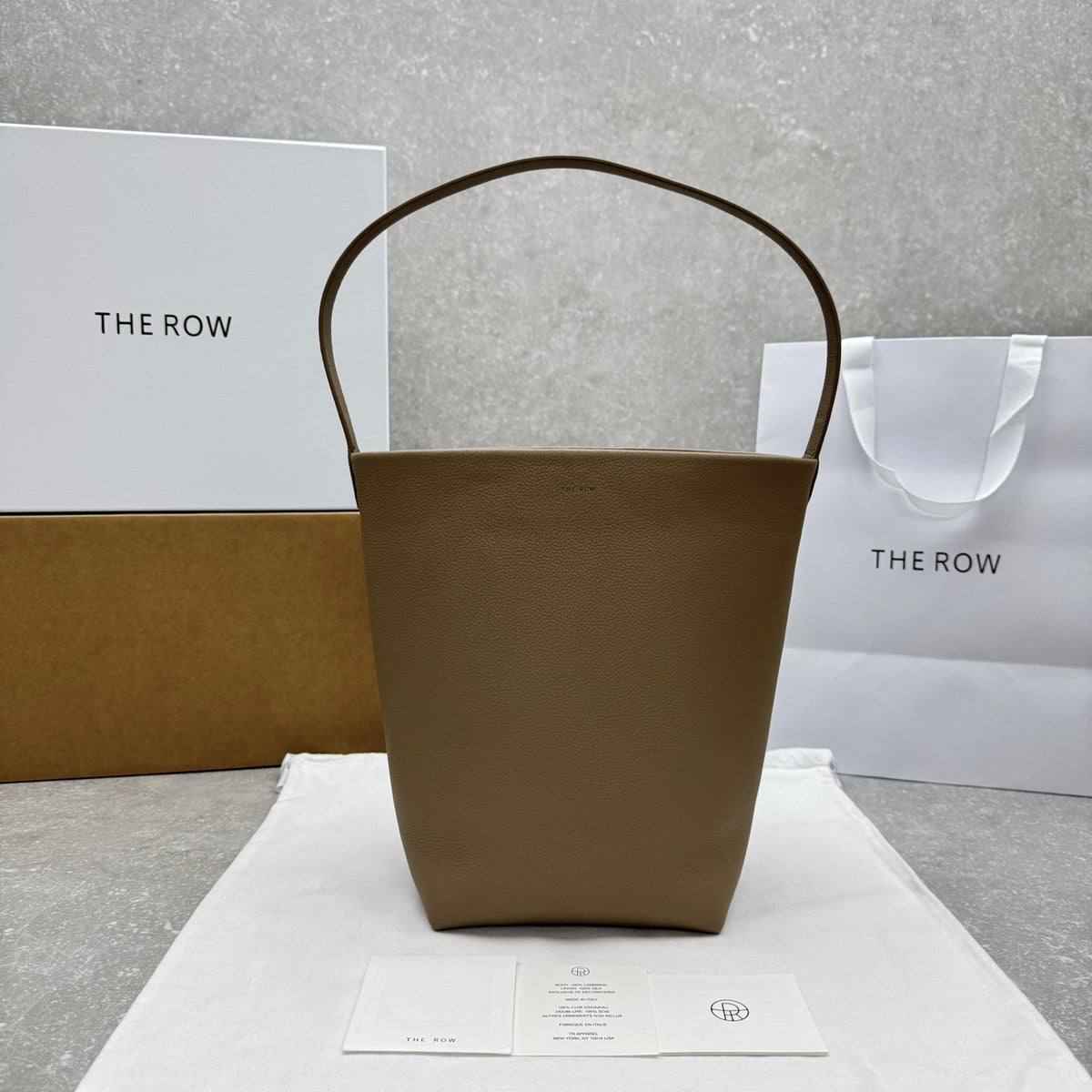 The Row 2025 N/S Park Tote Bag Milk Tea Calfskin