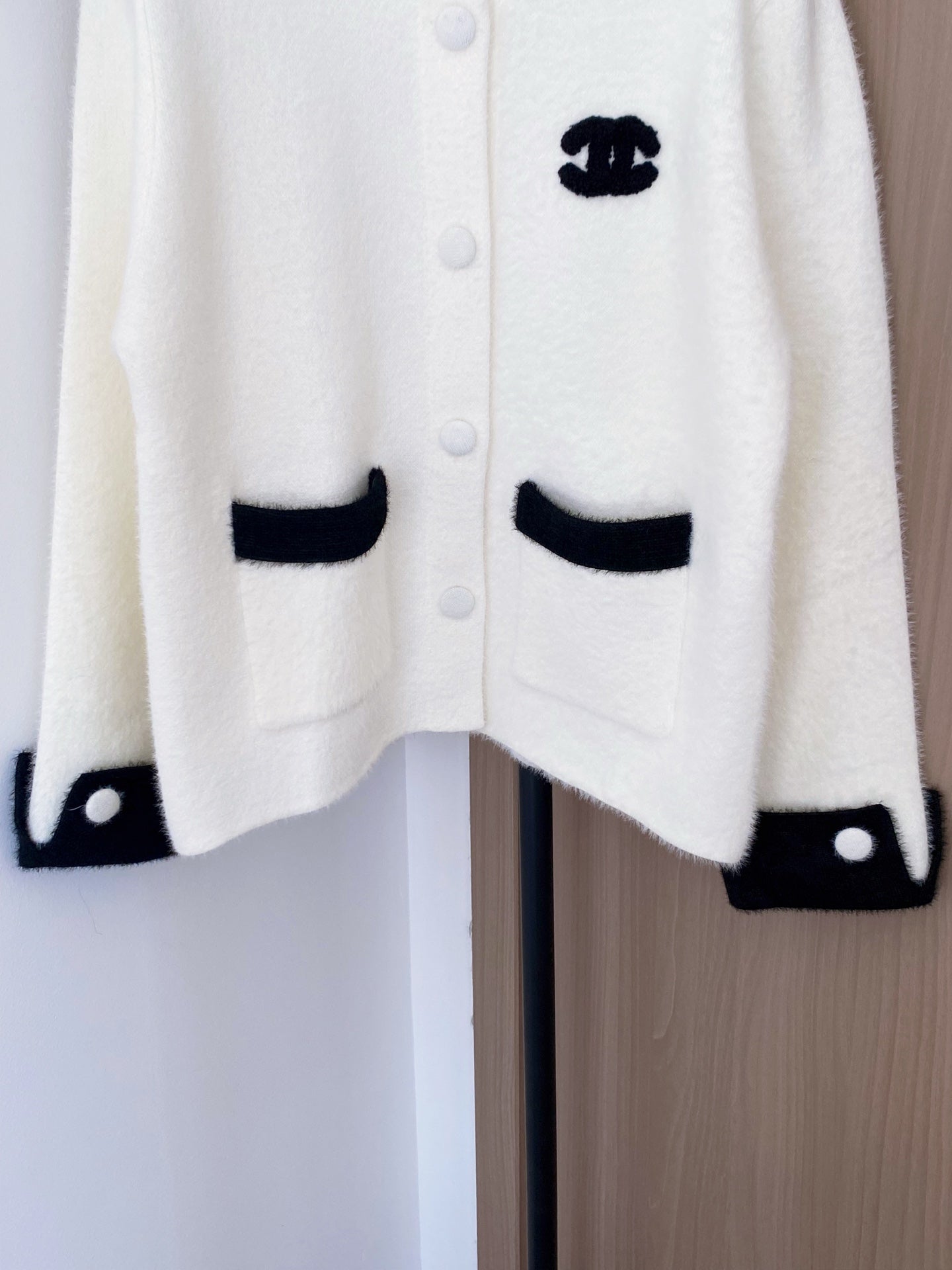 Chanel 2025 Cardigan Black and White Wool 331291