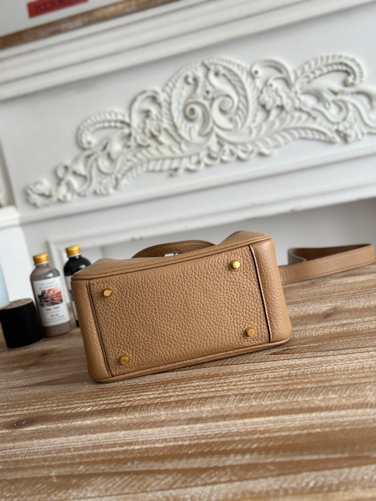 High-end Hermes 2026 Lindy Bag 19cm Togo Leather 3