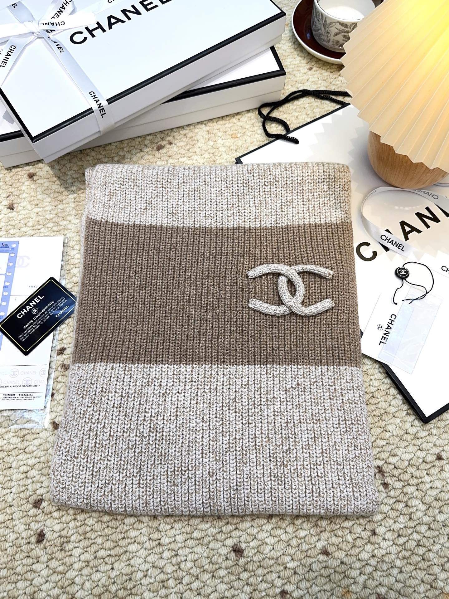 CC 25 Classic Scarf 175cm Light Gray Brown Wool 971059