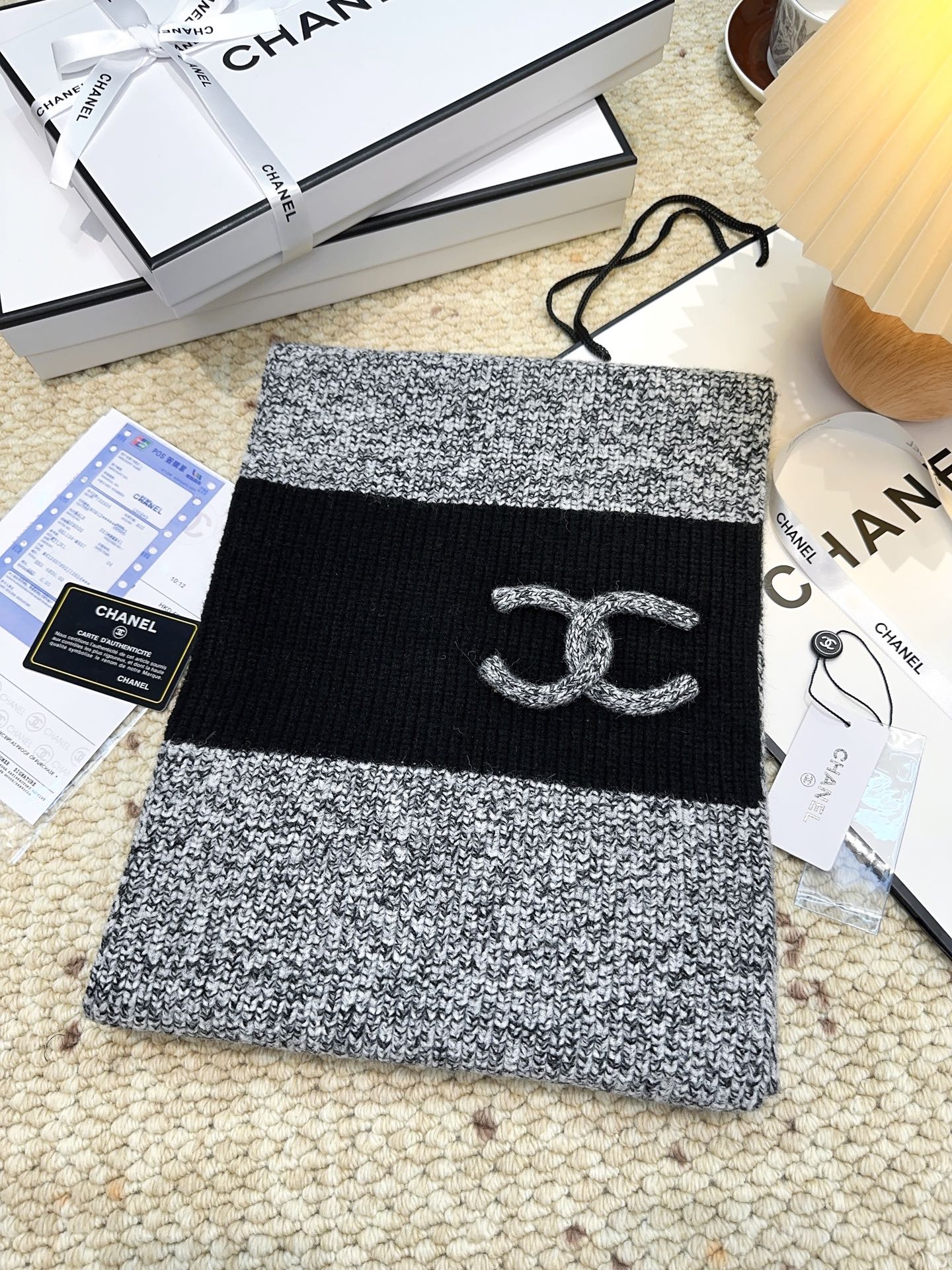 CC 25 Classic Scarf 175cm Light Gray Black Wool 971058