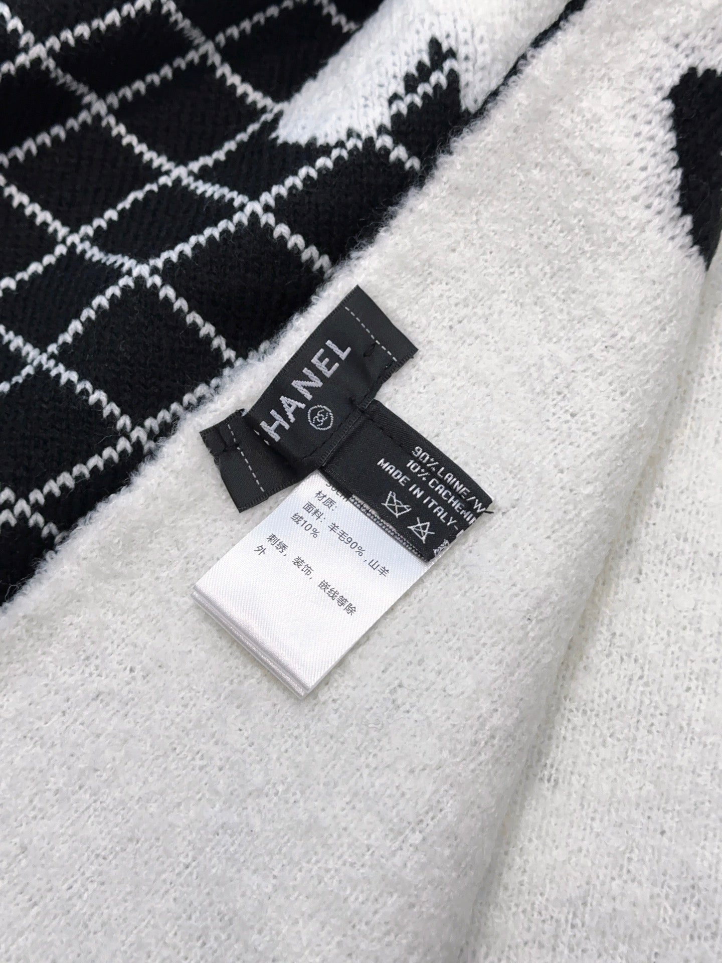 CC 25 Scarf 190cm Black White Wool 968580