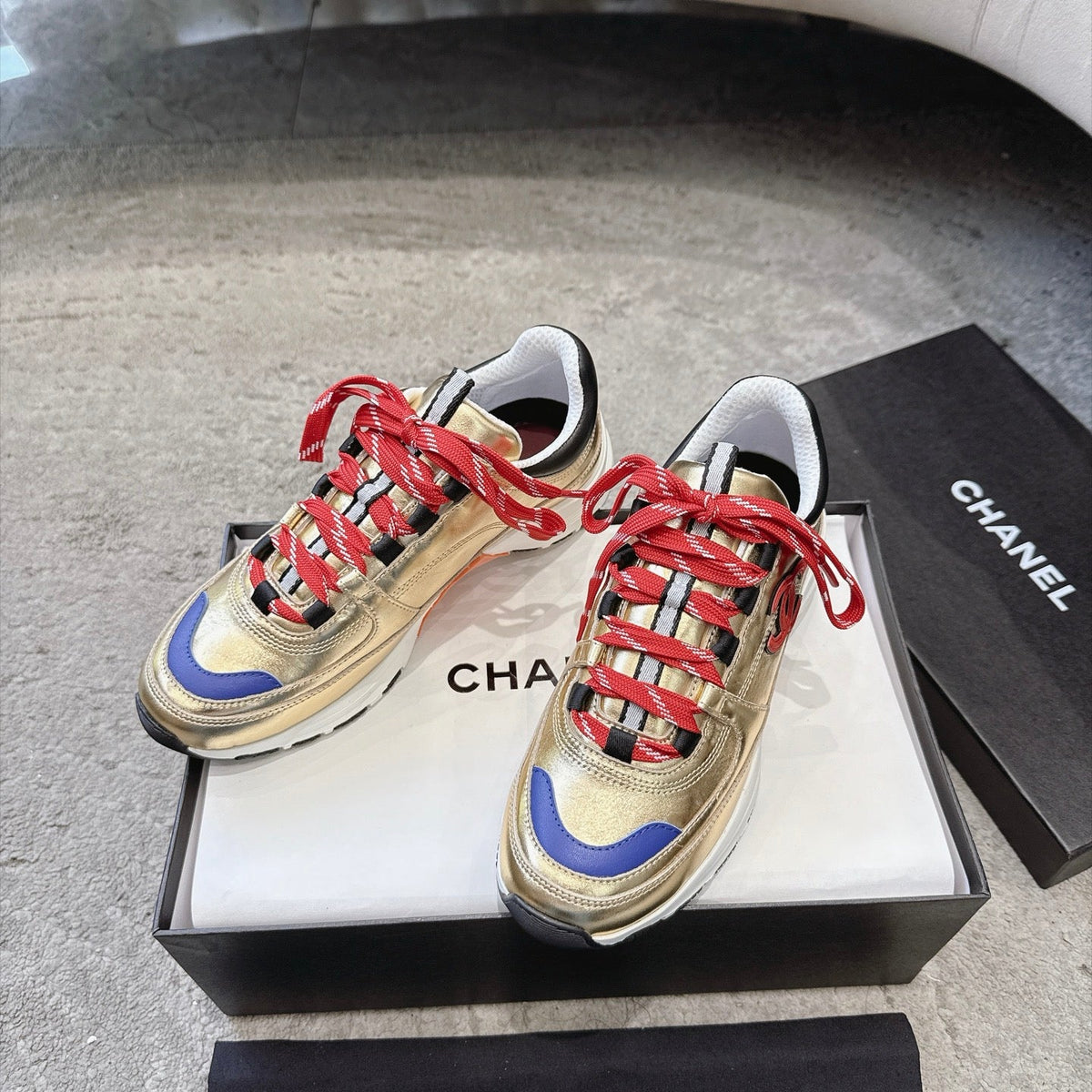 Chanel 2026 Metallic CC Sneakers Leather 188047