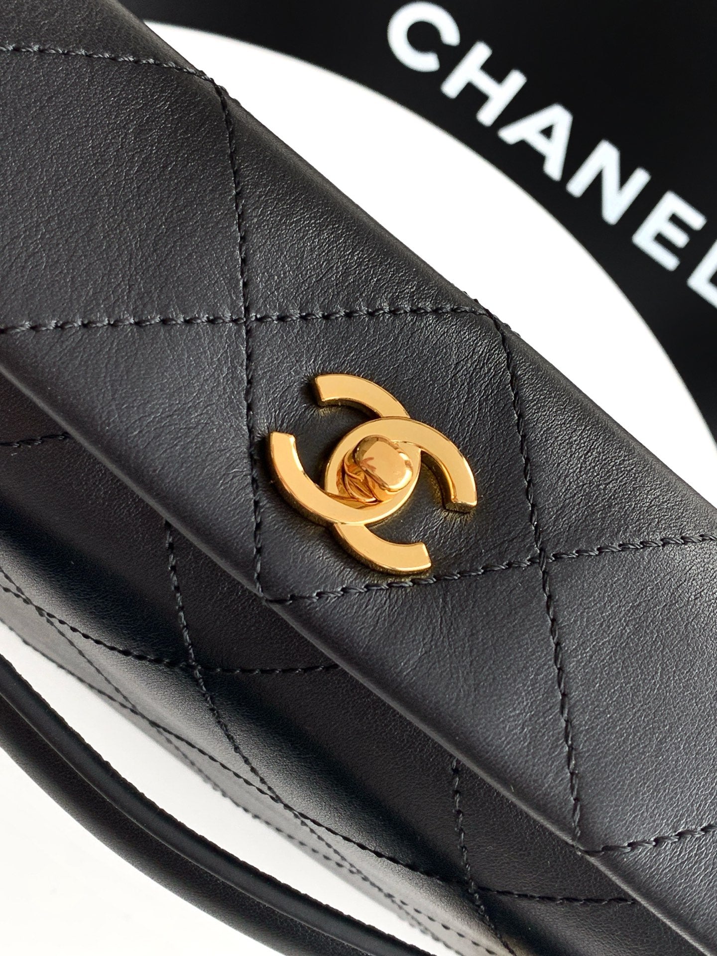 Chanel 2026 Bag 23cm Leather 370450