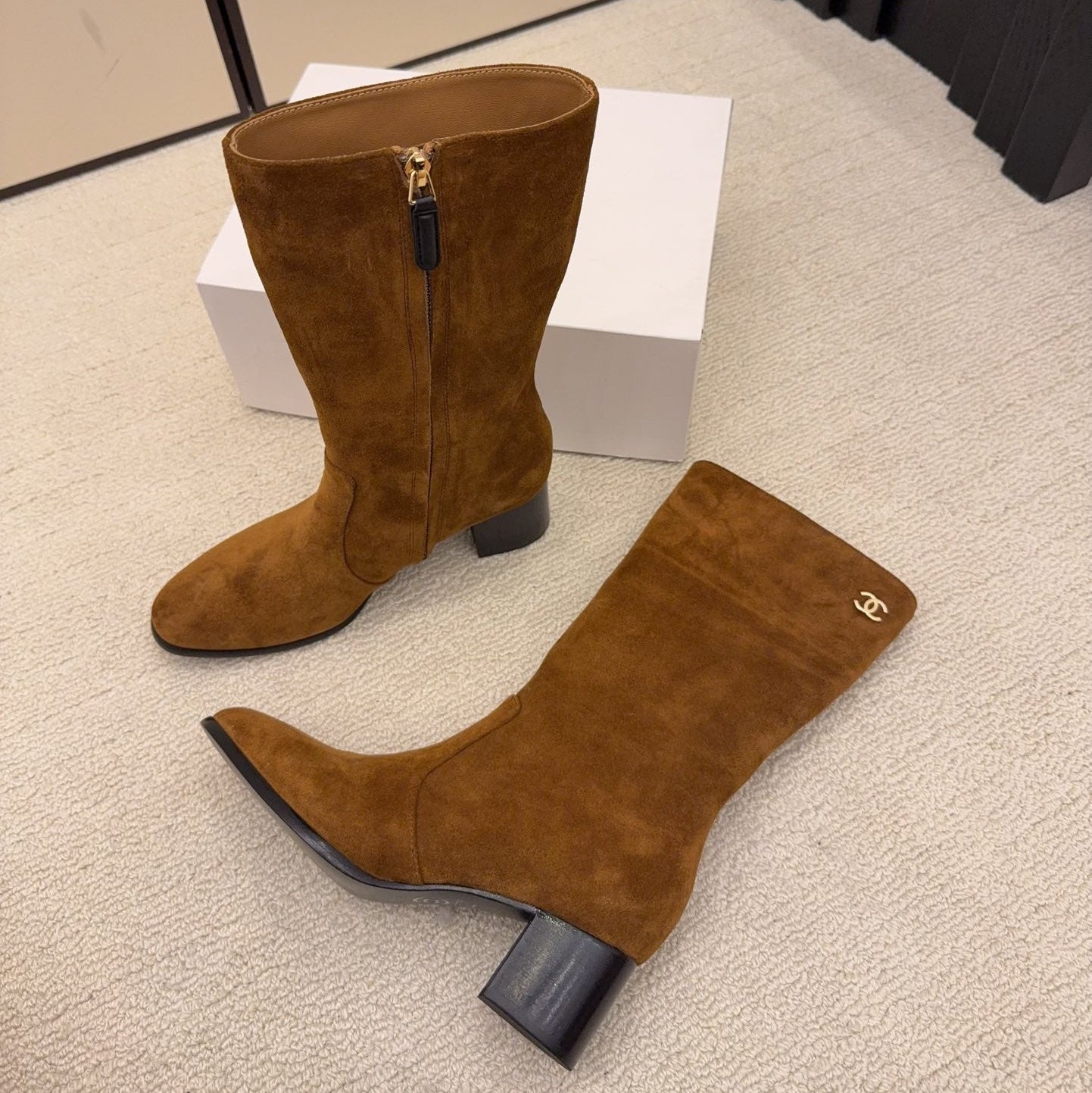 CC 26 Boot Camel Suede 588926