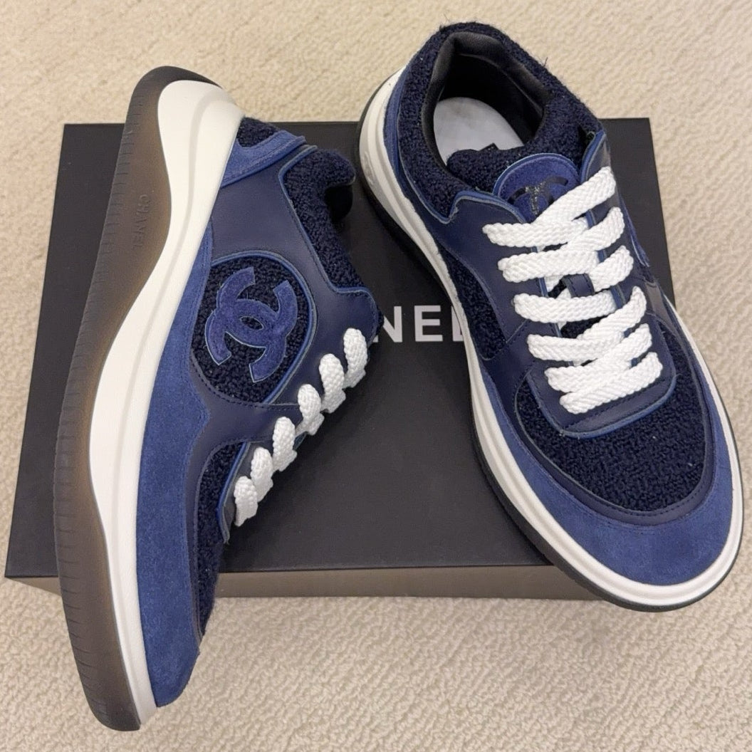 CC 26 Sneaker Navy Blue mix White Tweed Fabric and Suede 589080
