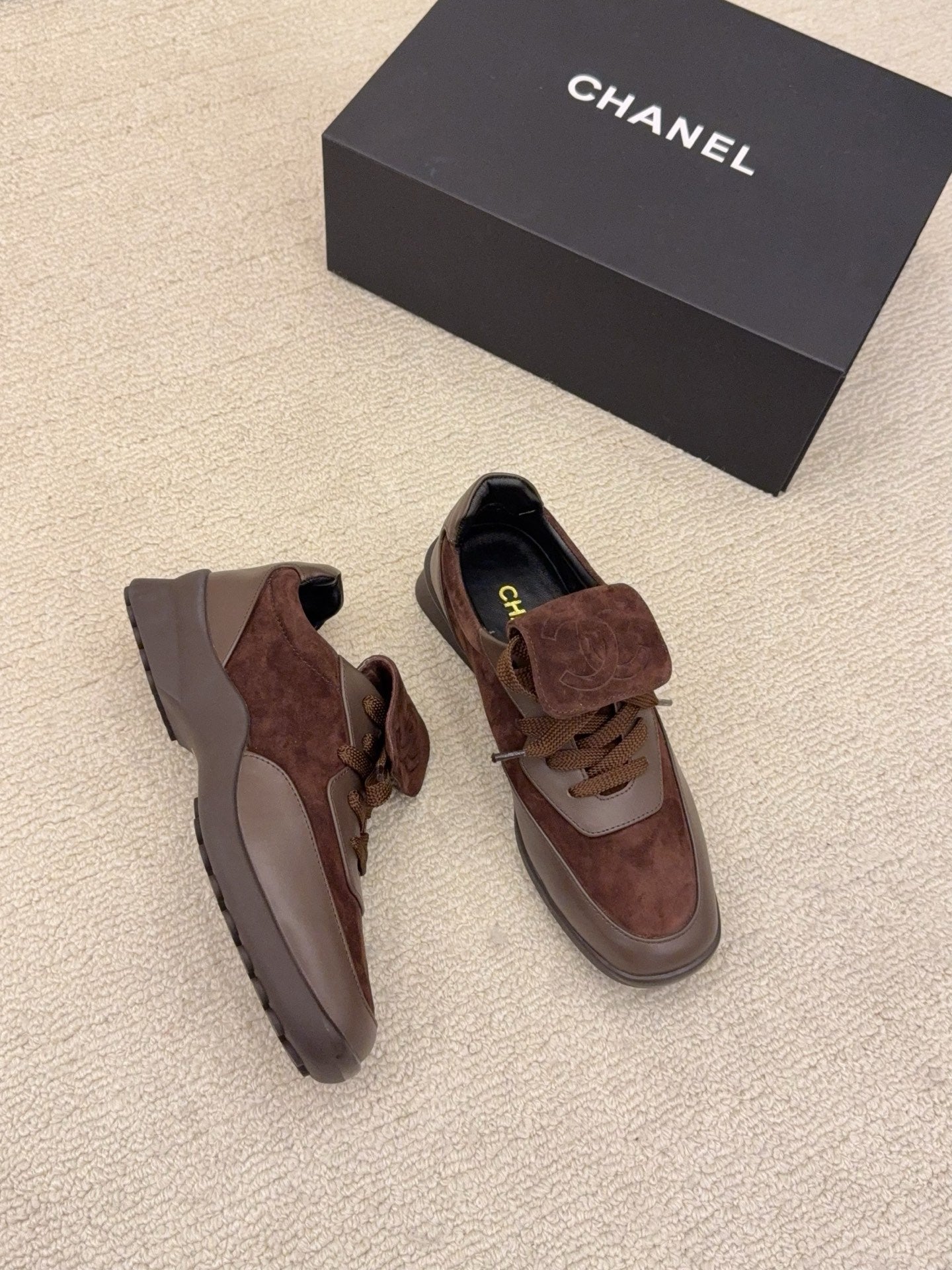 CC 26 Sneaker Brown Suede 589089