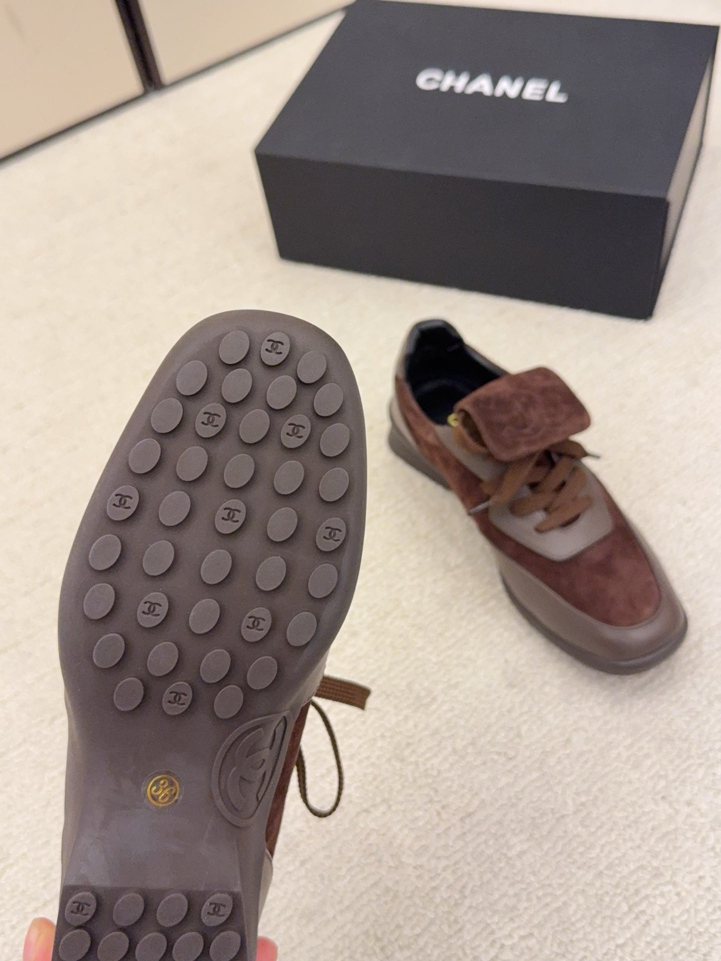 CC 26 Sneaker Brown Suede 589089