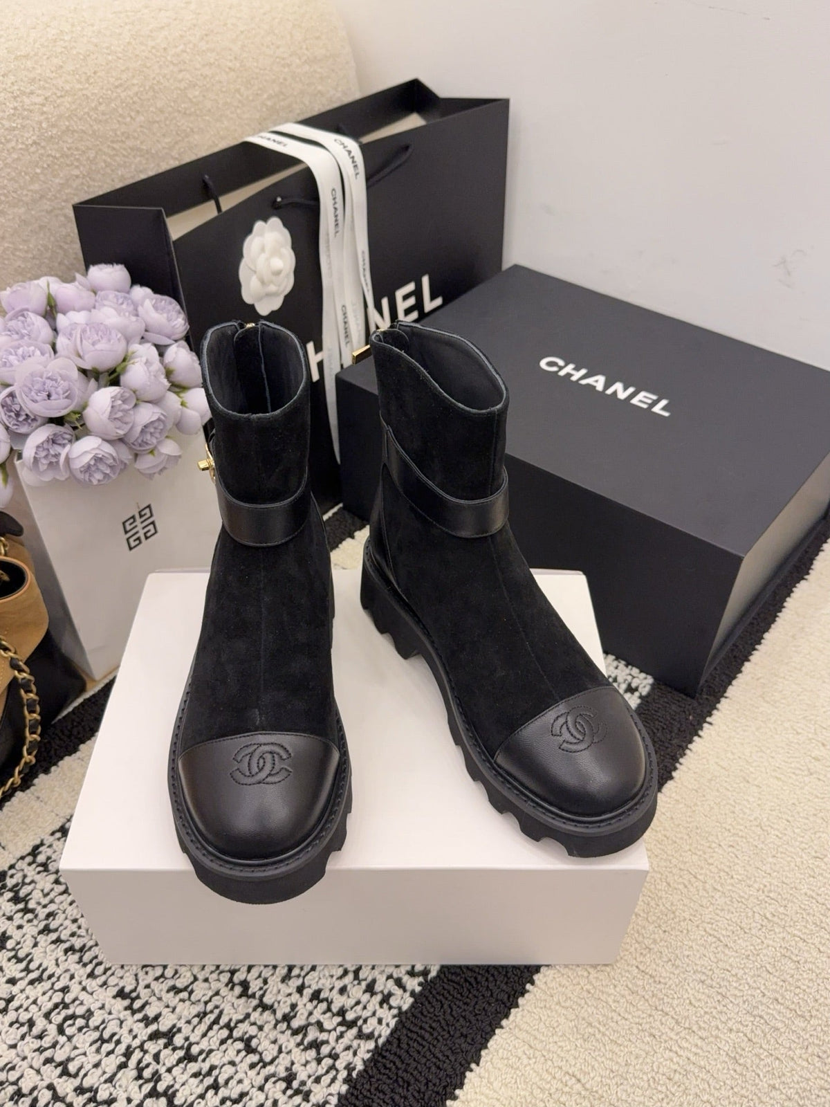 CC 26 Boot With Lug Sole Black Suede Leather 588681