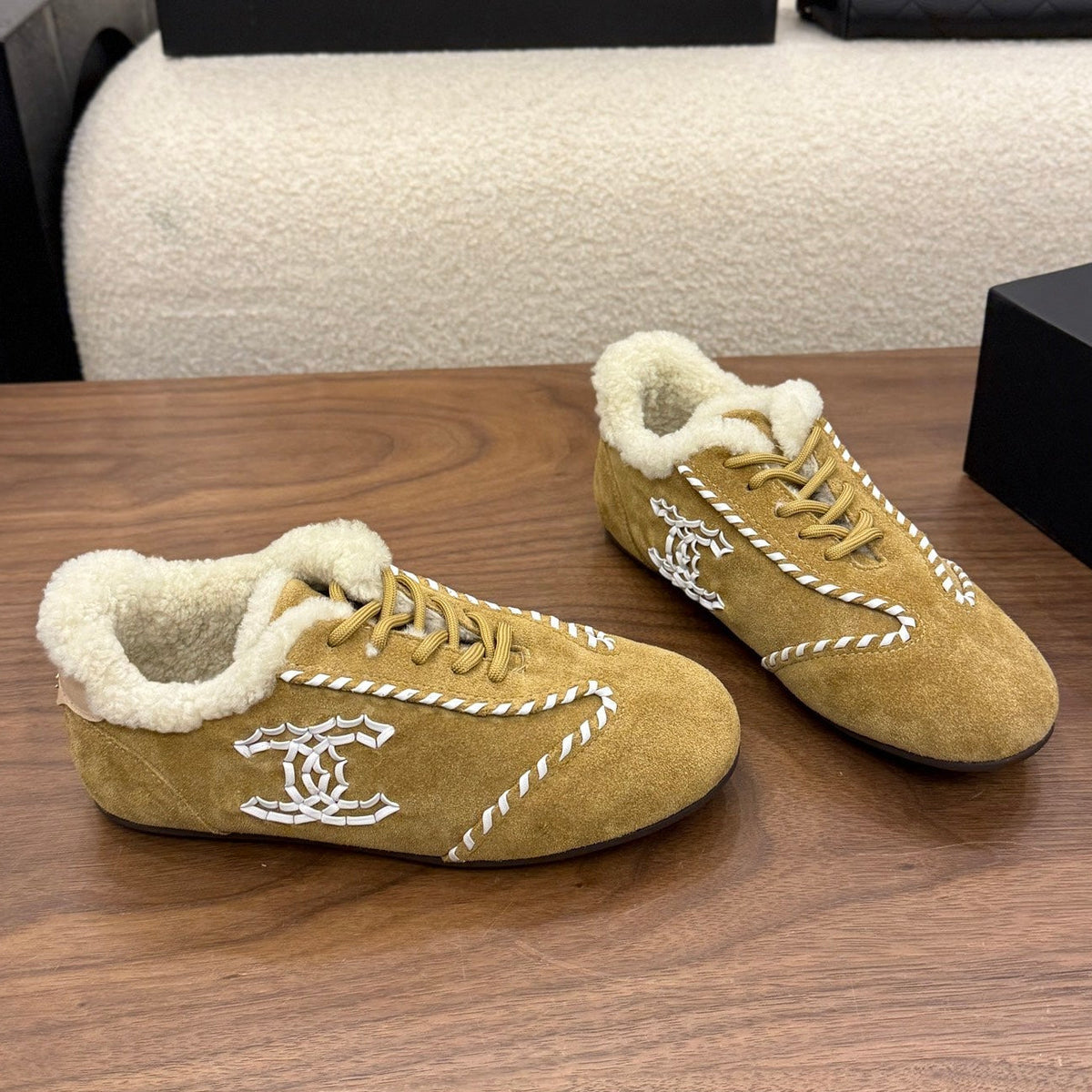 Chanel 2026 Sneaker Suede Wool 173401