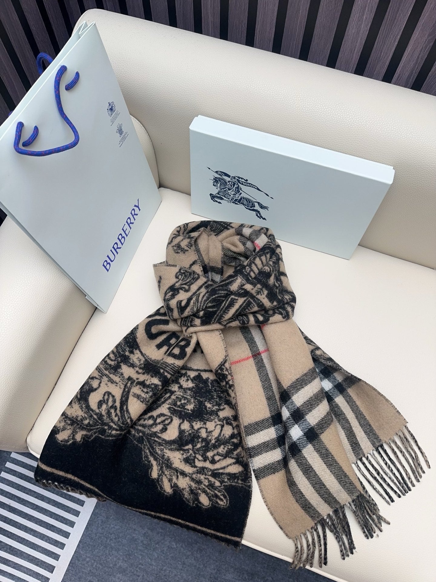 BBR Masterpiece 200CM Dark Beige Black Cashmere 293288