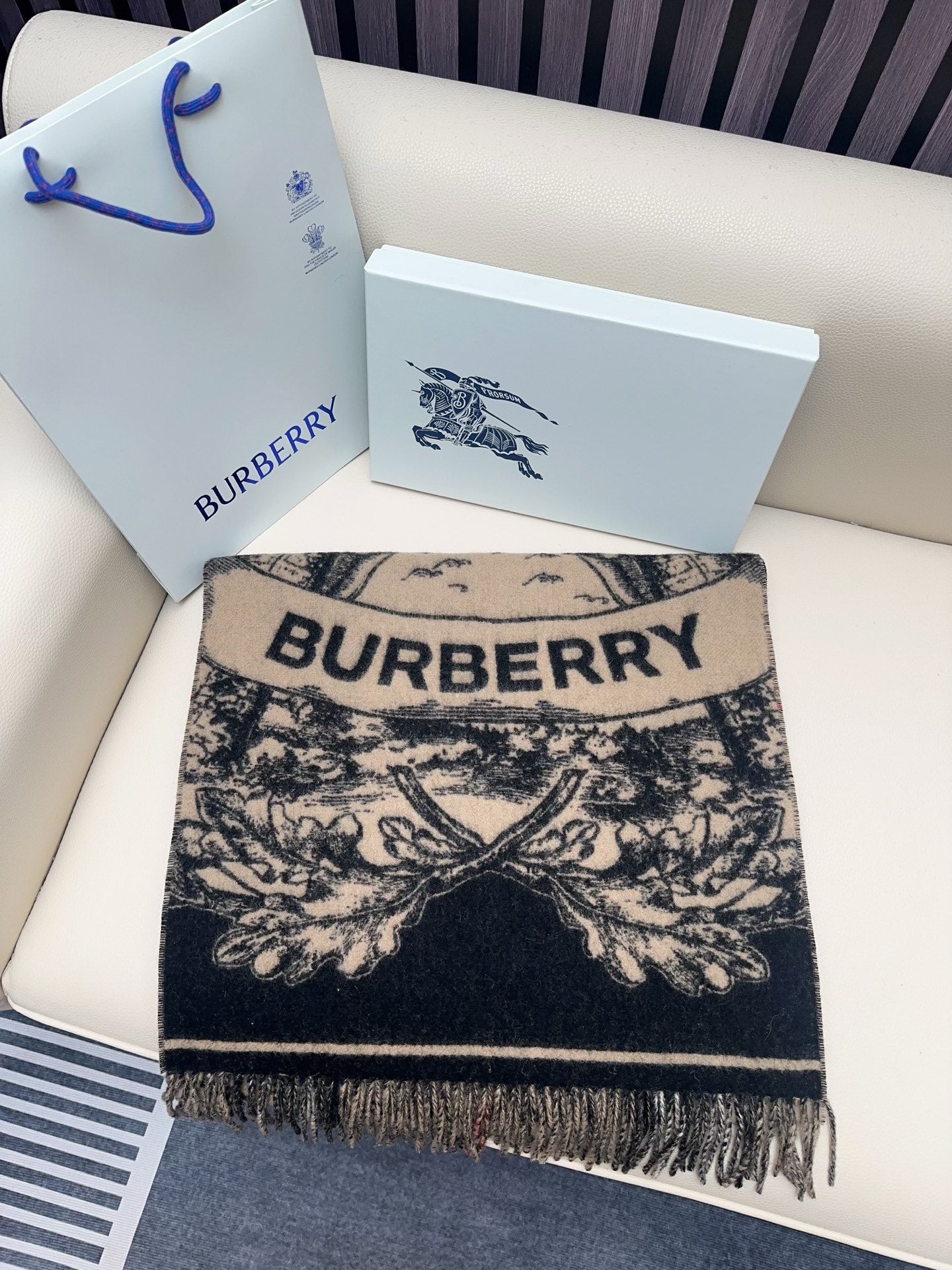 BBR Masterpiece 200CM Beige Black Cashmere 293287