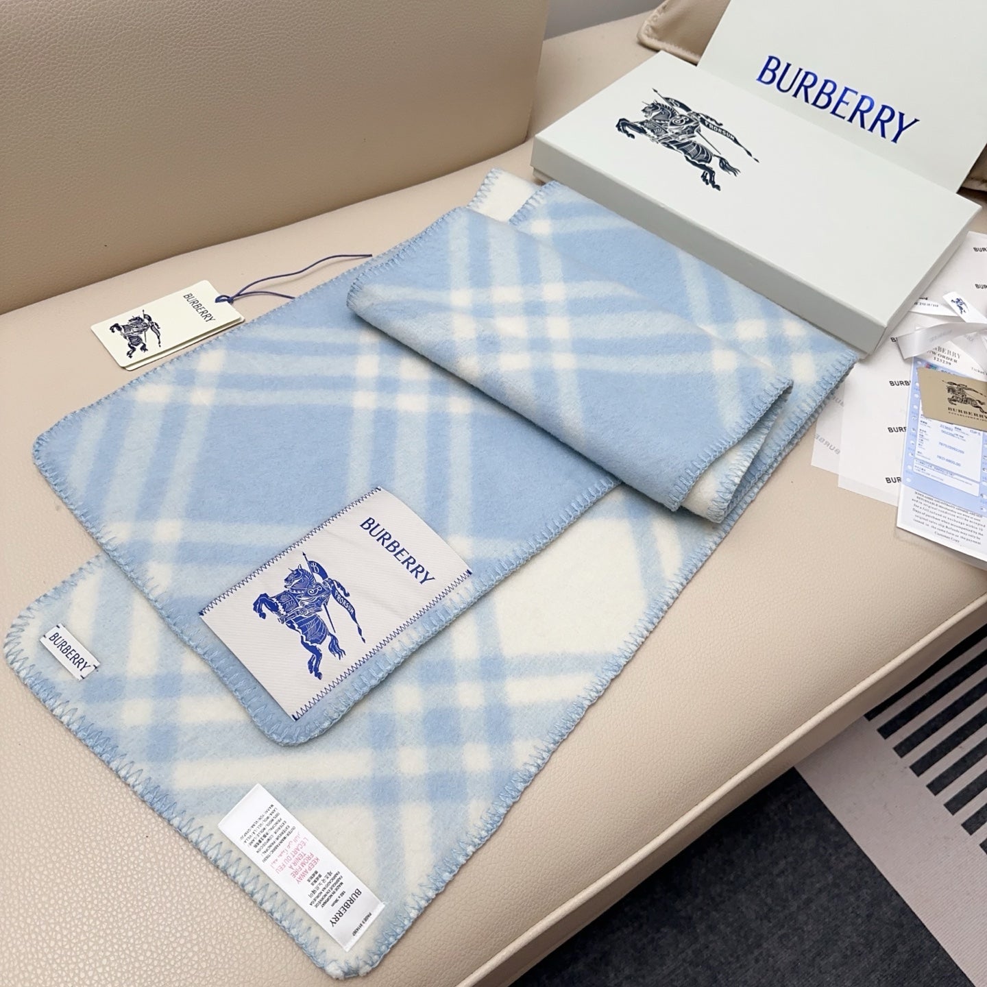 BBR Double-Sided Scarf 182CM Light Blue Cashmere 293322