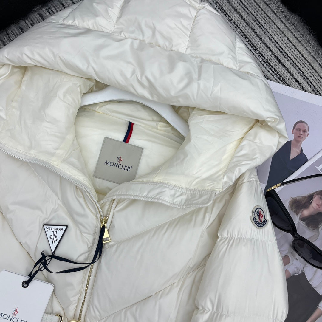 Moncler 2026 Brosse Diagonal-Quilted Hooded Jacket White Down Polyester 260817