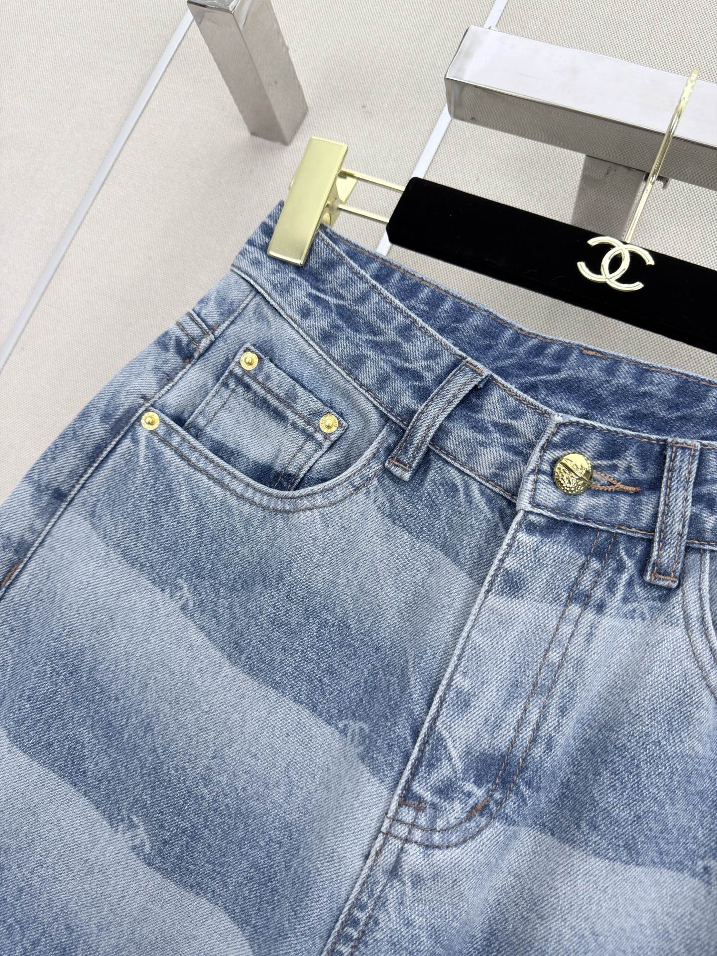 Chanel 2026 Double C Logo Striped Print Denim Wide-leg Pant Blue Cotton 311192