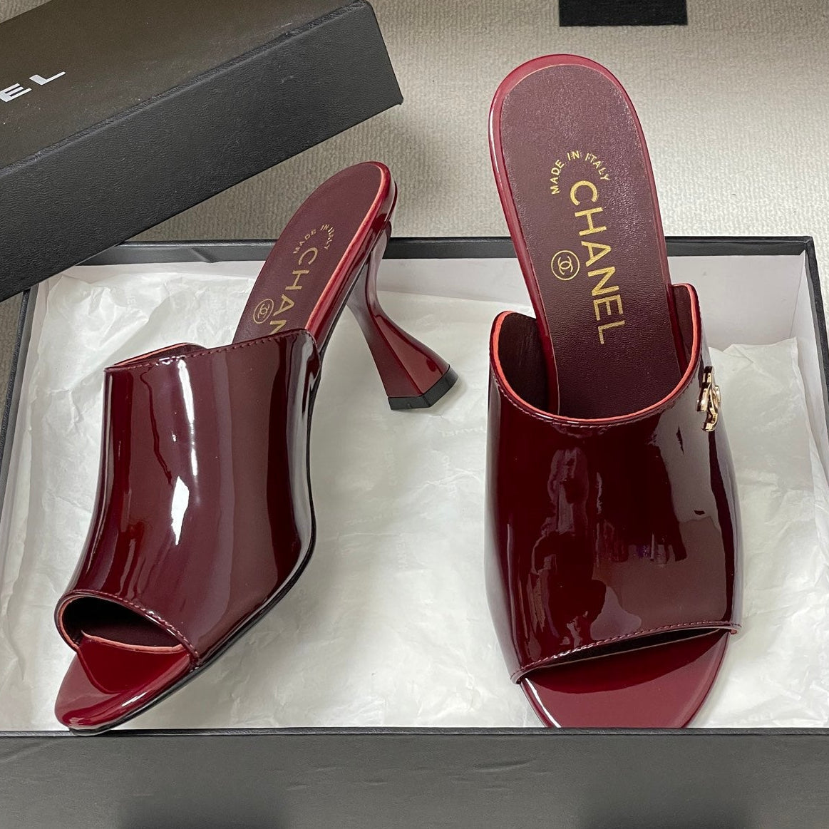 CC 26 Sandal Burgundy Patent Leather 593319