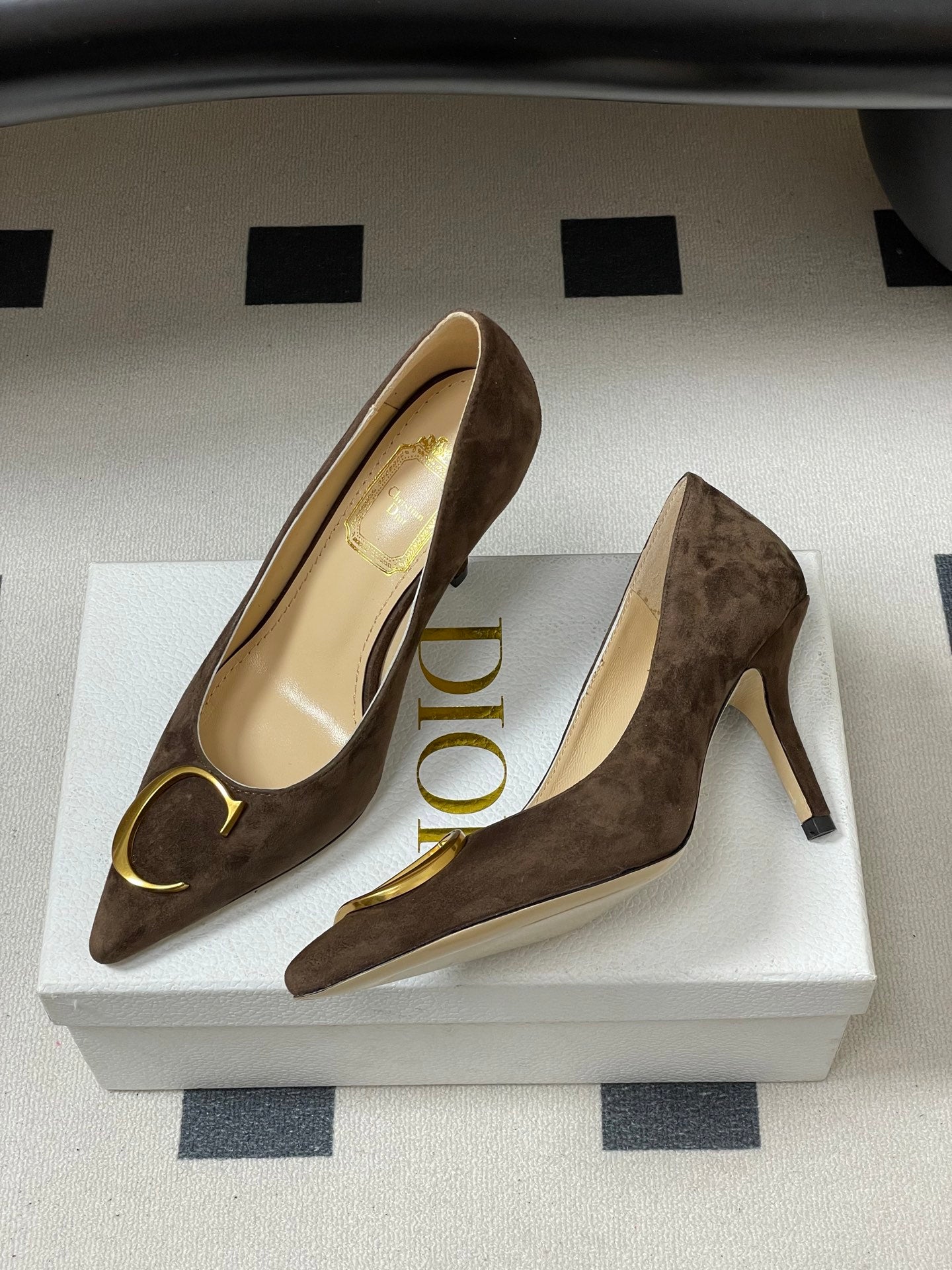 CD 26 High-Heeled 85 Pumps Dark Brown Suede 593594