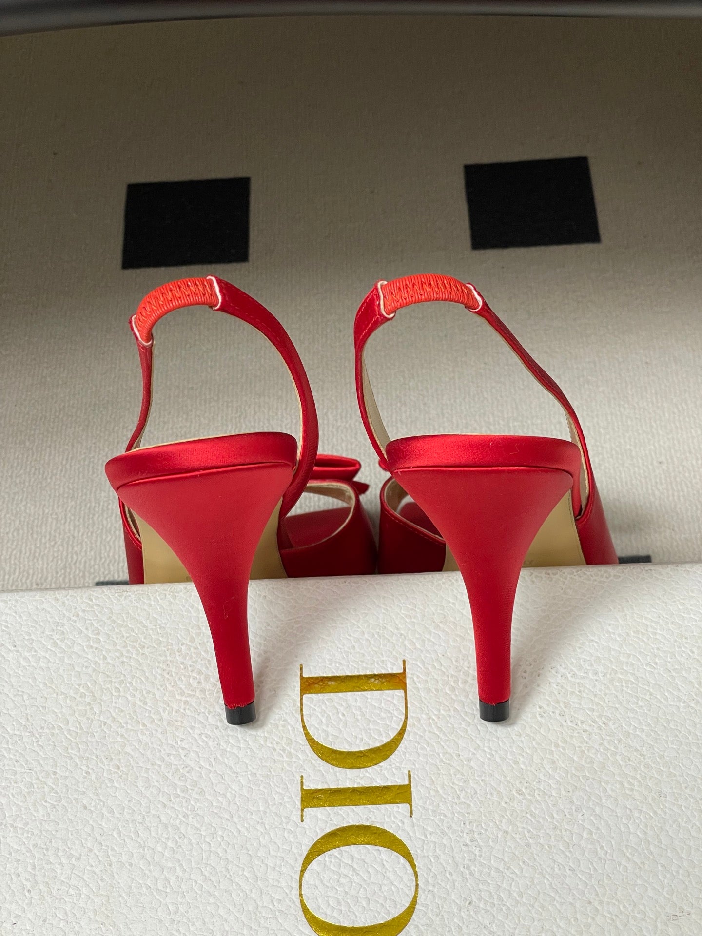 CD 26 Slingback 85 Red Beige Leather Silk Fabric 593603