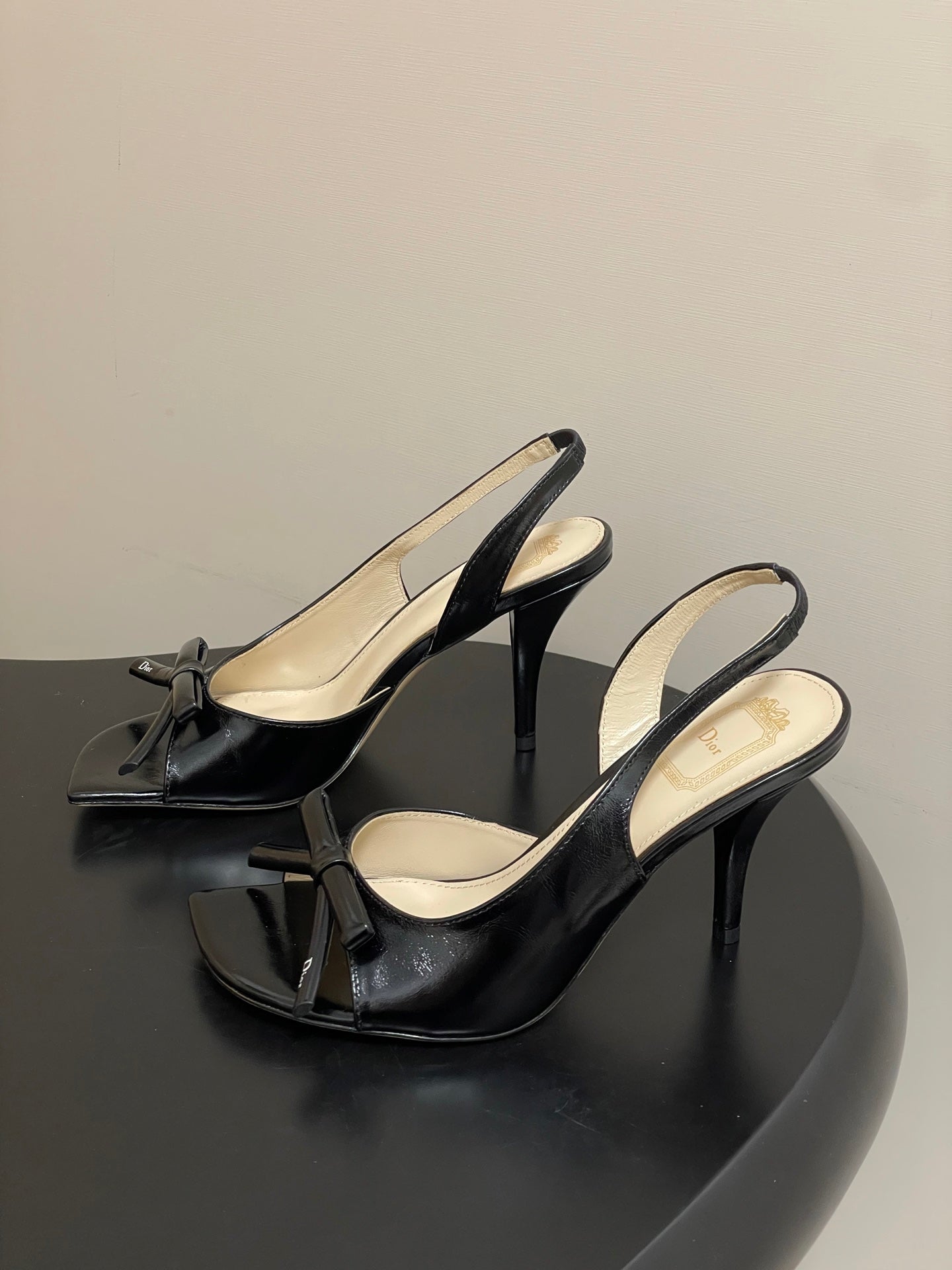 CD 26 Slingback 85 Black Patent Leather 593608