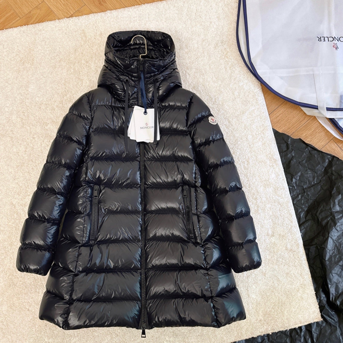 Moncler 2025 Suyen Quilted Down Parka In Black Nylon