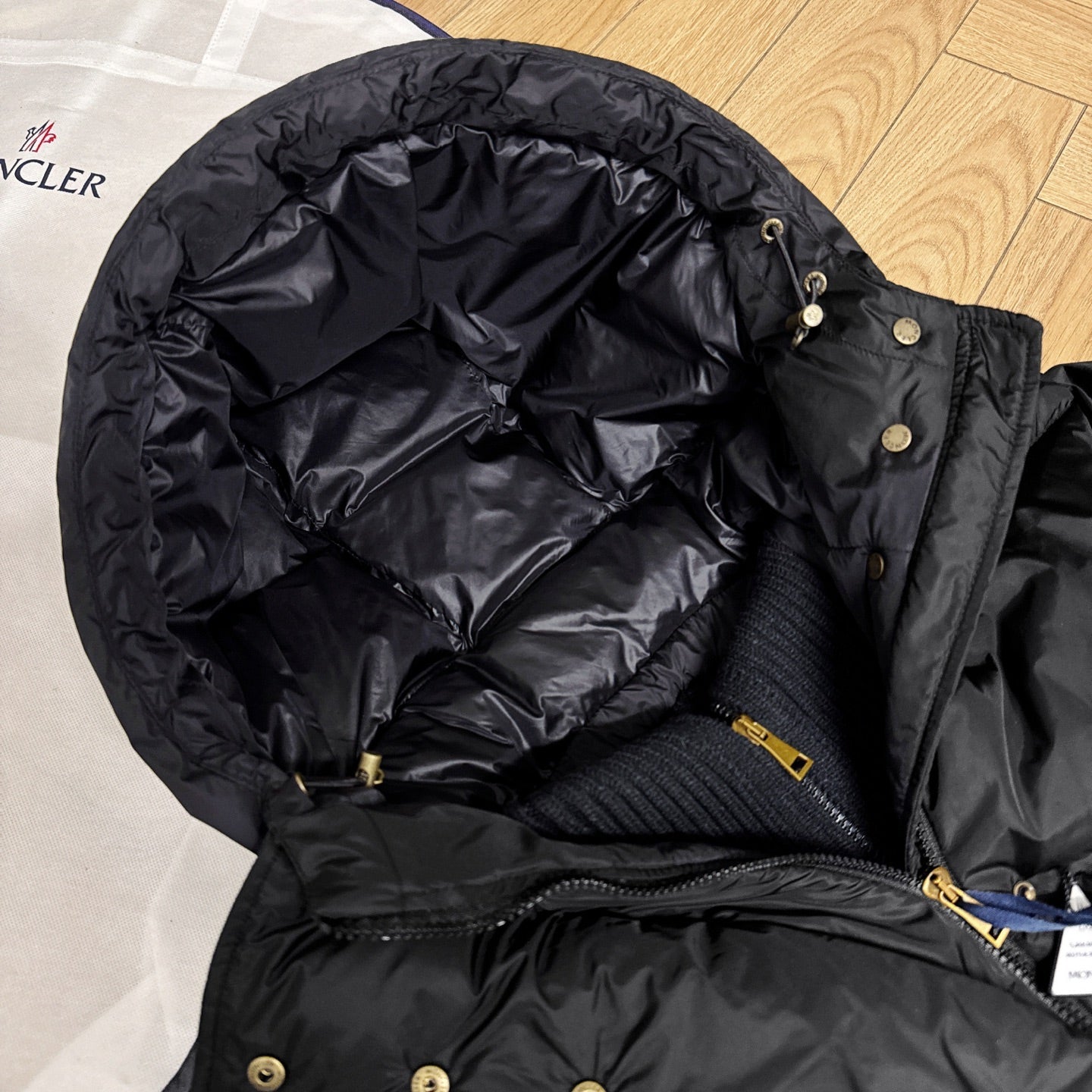 Moncler 2025 Chamer Wool-Trimmed Hooded Long Jacket Black Down