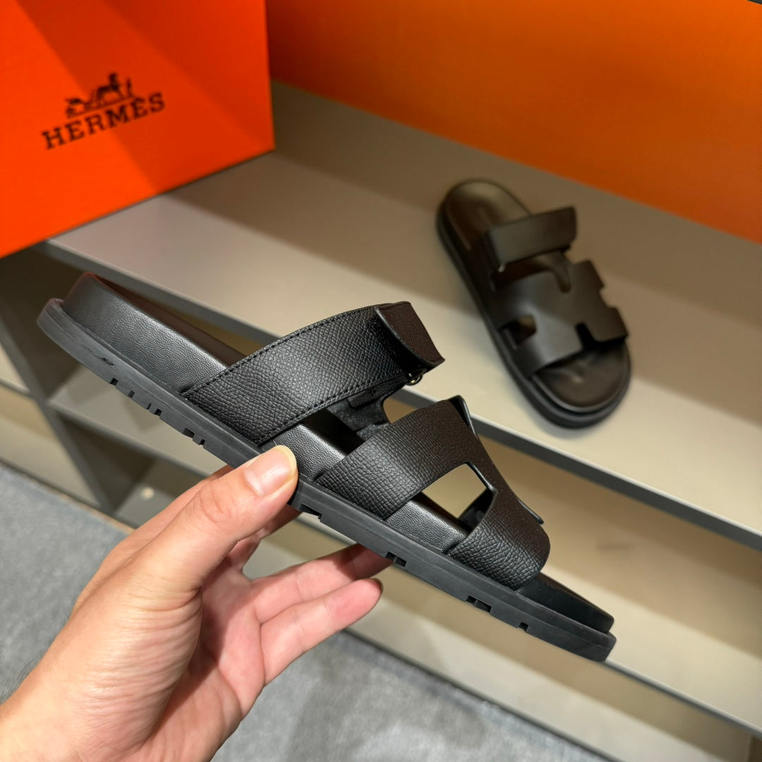 HM CHYPRE SANDAL BLACK EPSOM CALFSKIN
