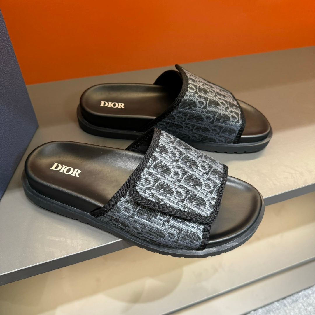 CD VELCRO STRAP SLIPPER LEAD COLOR JACQUARD
