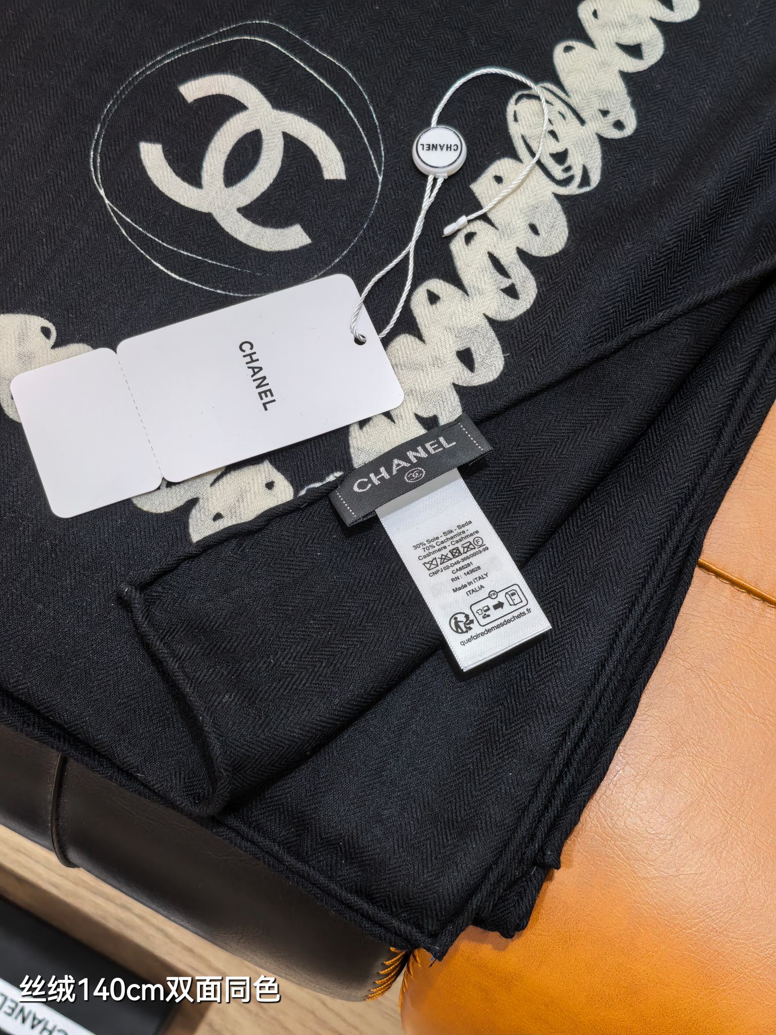 CC 25  Scarf 140CM Black Cashmere 293086