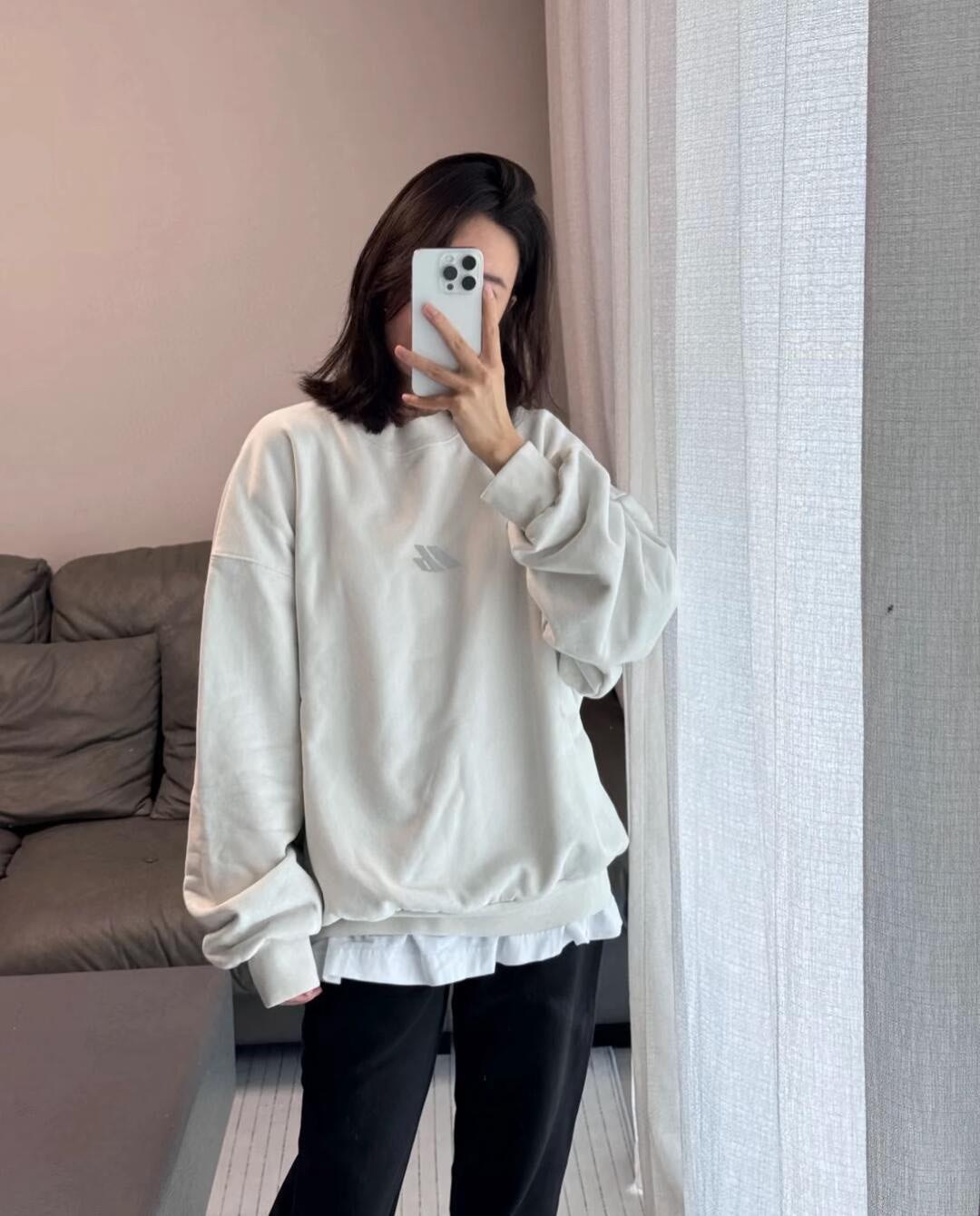 Balenciaga 25 Crew Neck Sweatshirt White Cotton 0004