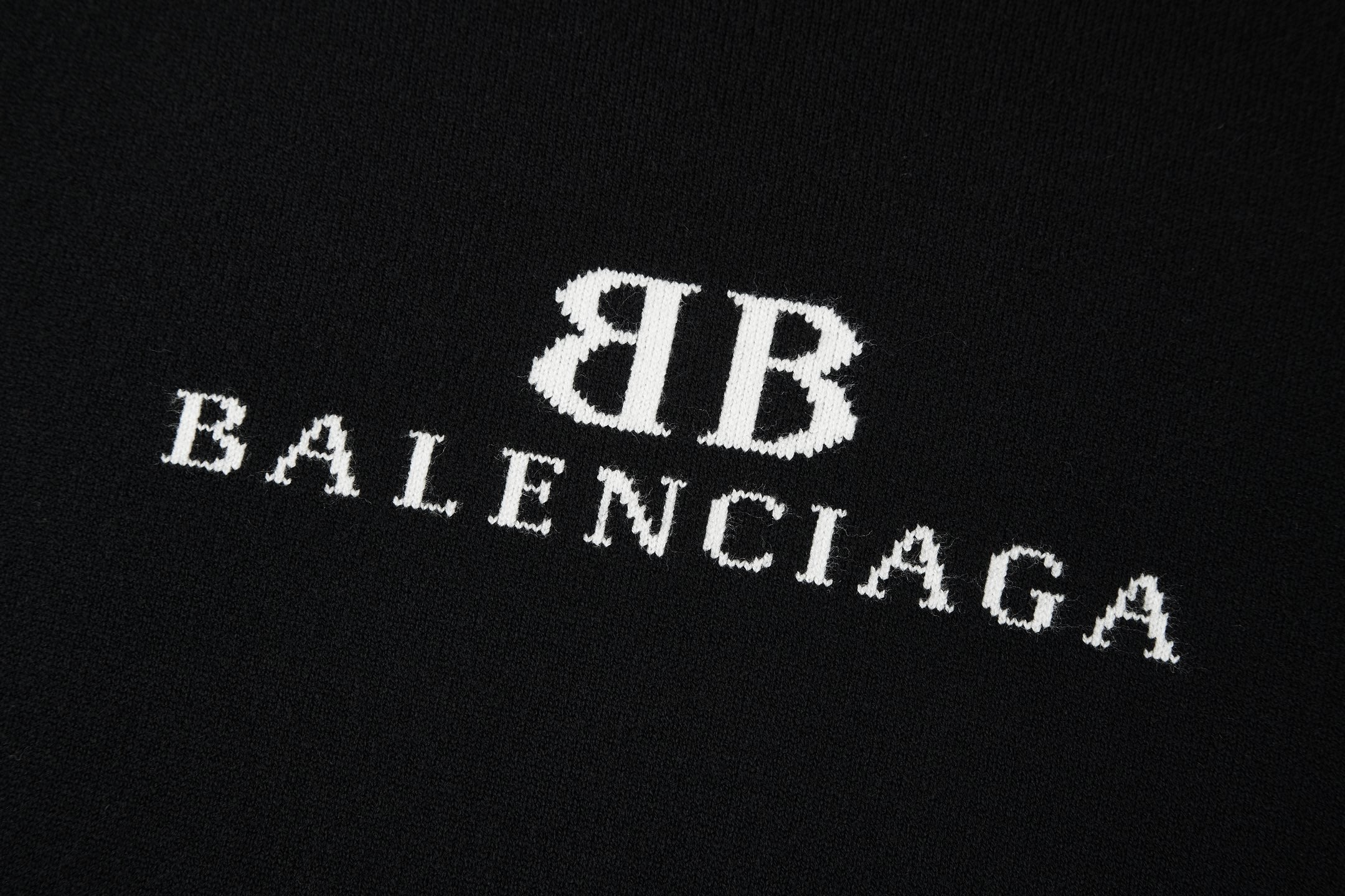 Balenciaga 25 Sweater Black Wool 0002