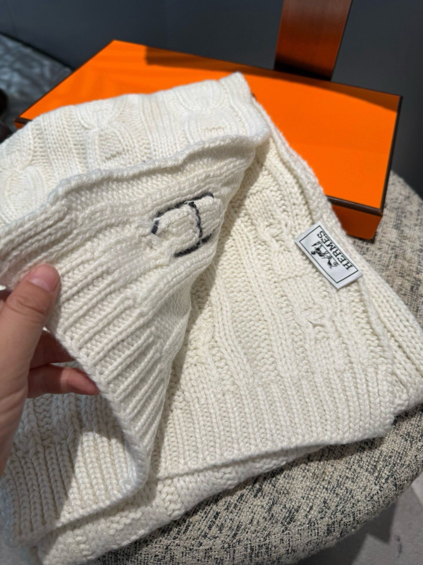 HM Cable Knit Scarf 170CM Ivory Hand-Woven 969372