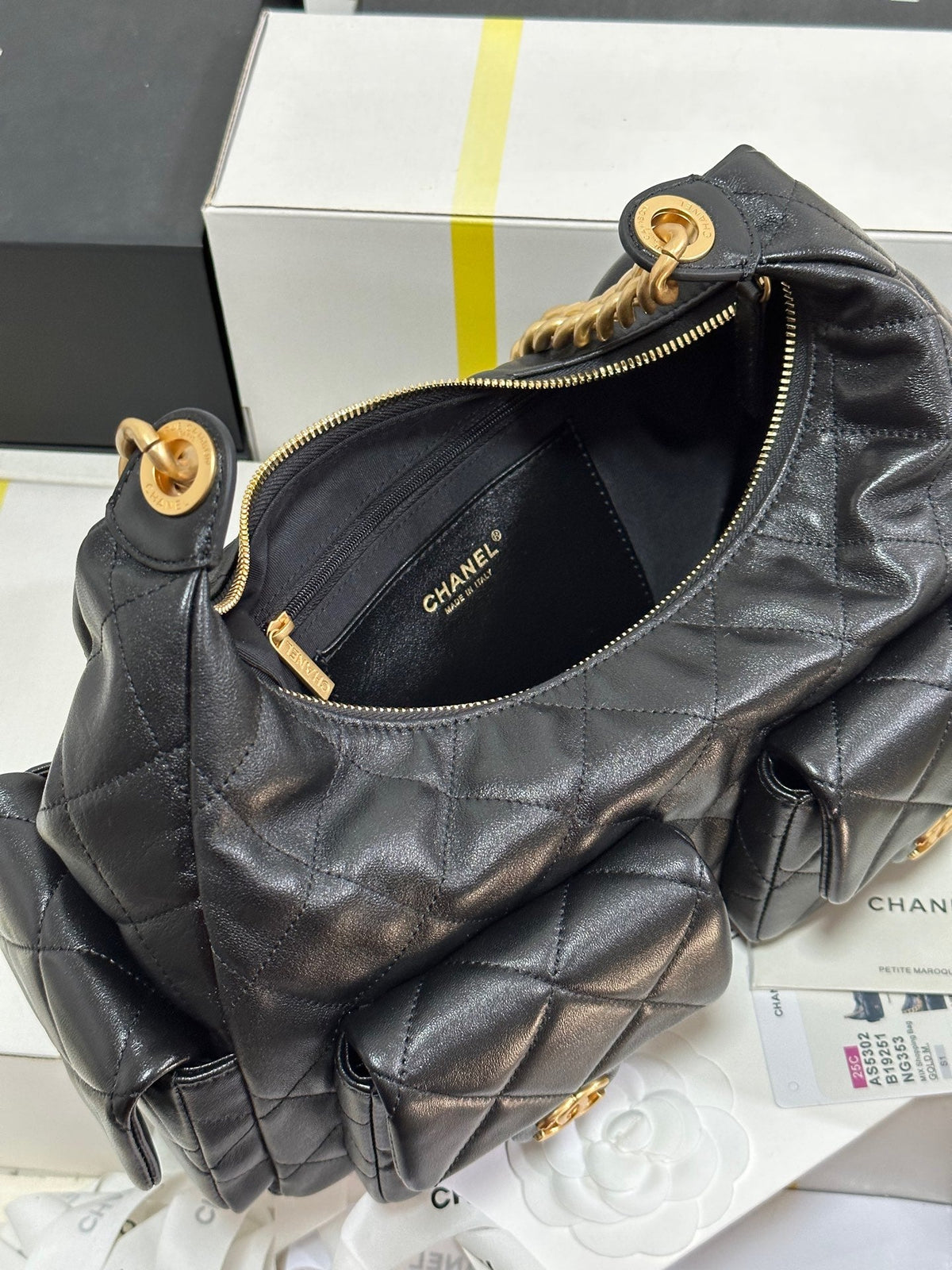 CC 25C Hobo 35cm Black Lambskin Gold Hardware 243536