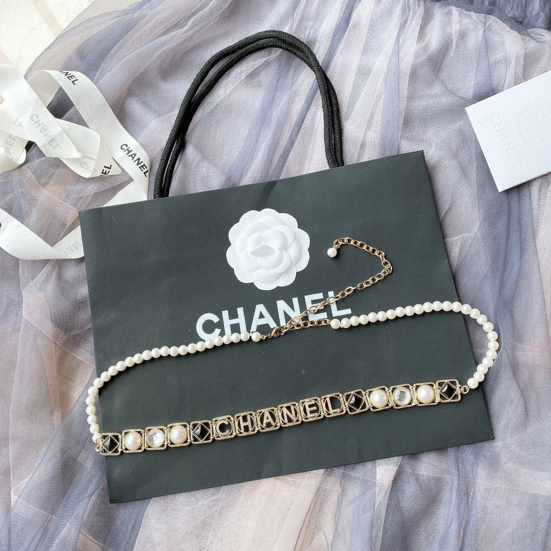 Chanel 2026 Pearl Chain Logo Charm Belt
