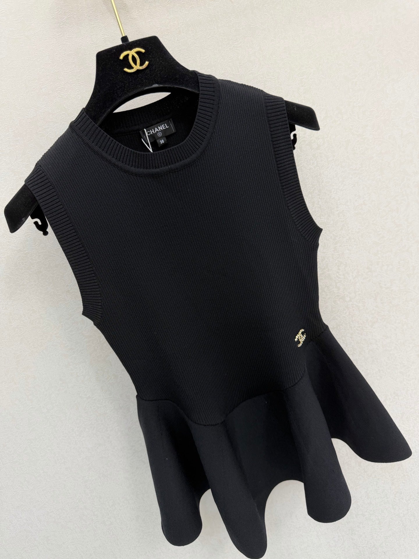Chanel 2026 Vest Shirt Black Wool 397357