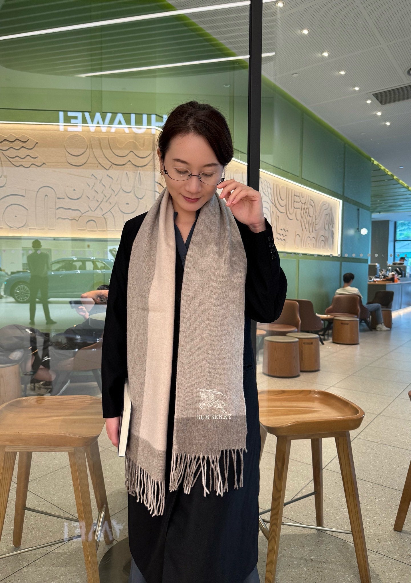 BBR Classic Embroidered Scarf 185CM Gray Brown Cashmere 292812