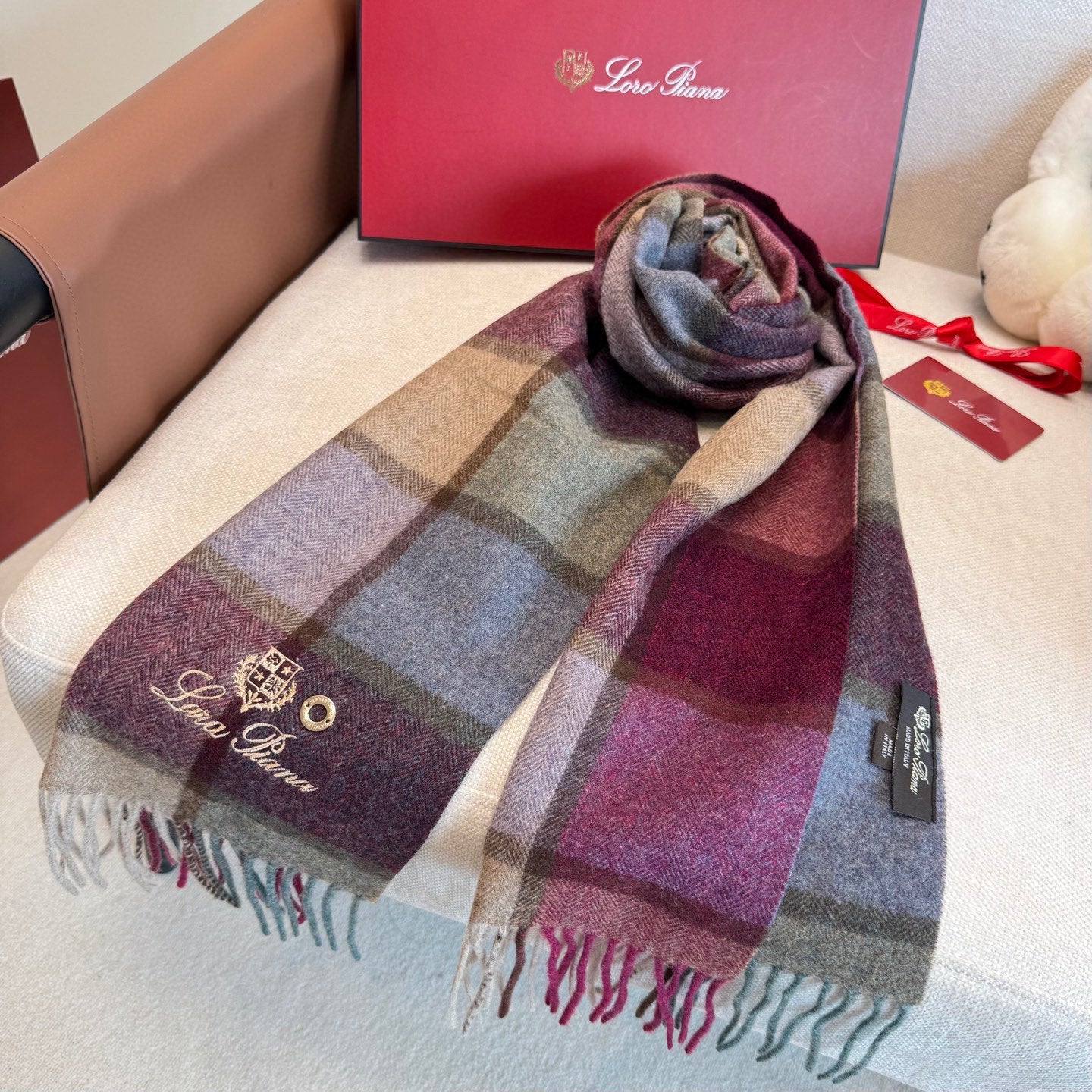 BBR Classic Embroidered Scarf 185CM Purple Cashmere 292818