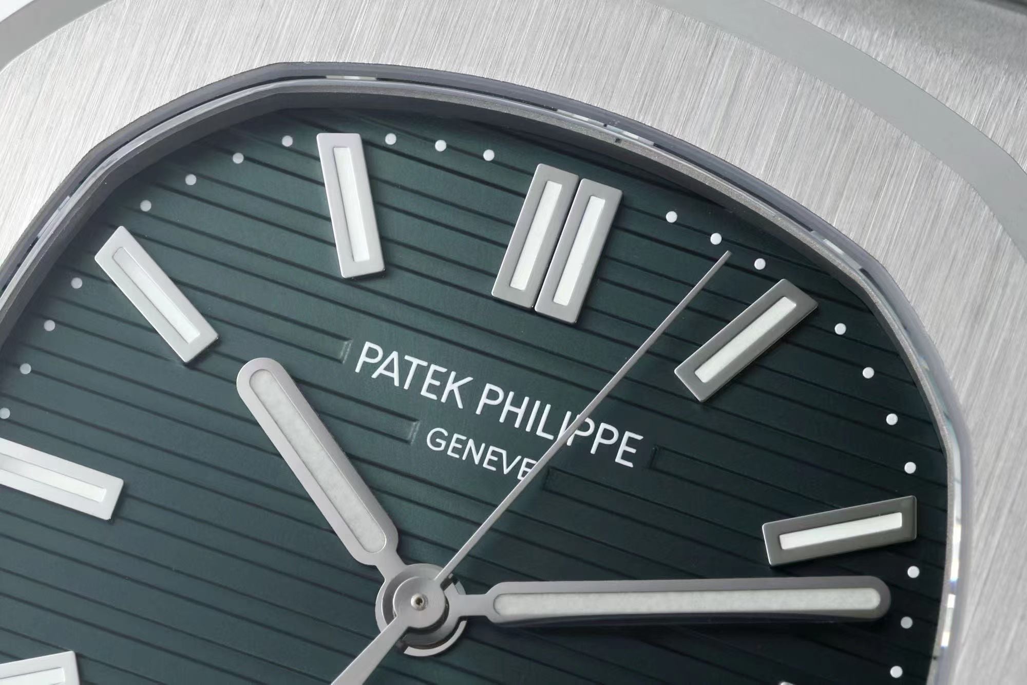 Patek Philippe Nautilus 41mm Dark Emerald Green Dial Steel Strap