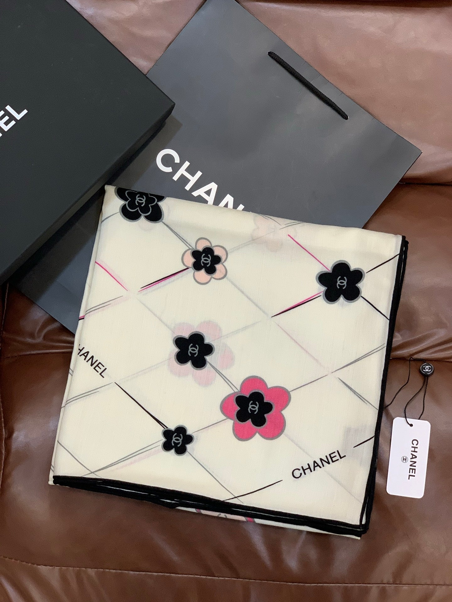 CC 25 Scarf 140cm White Pink Cashmere 293176