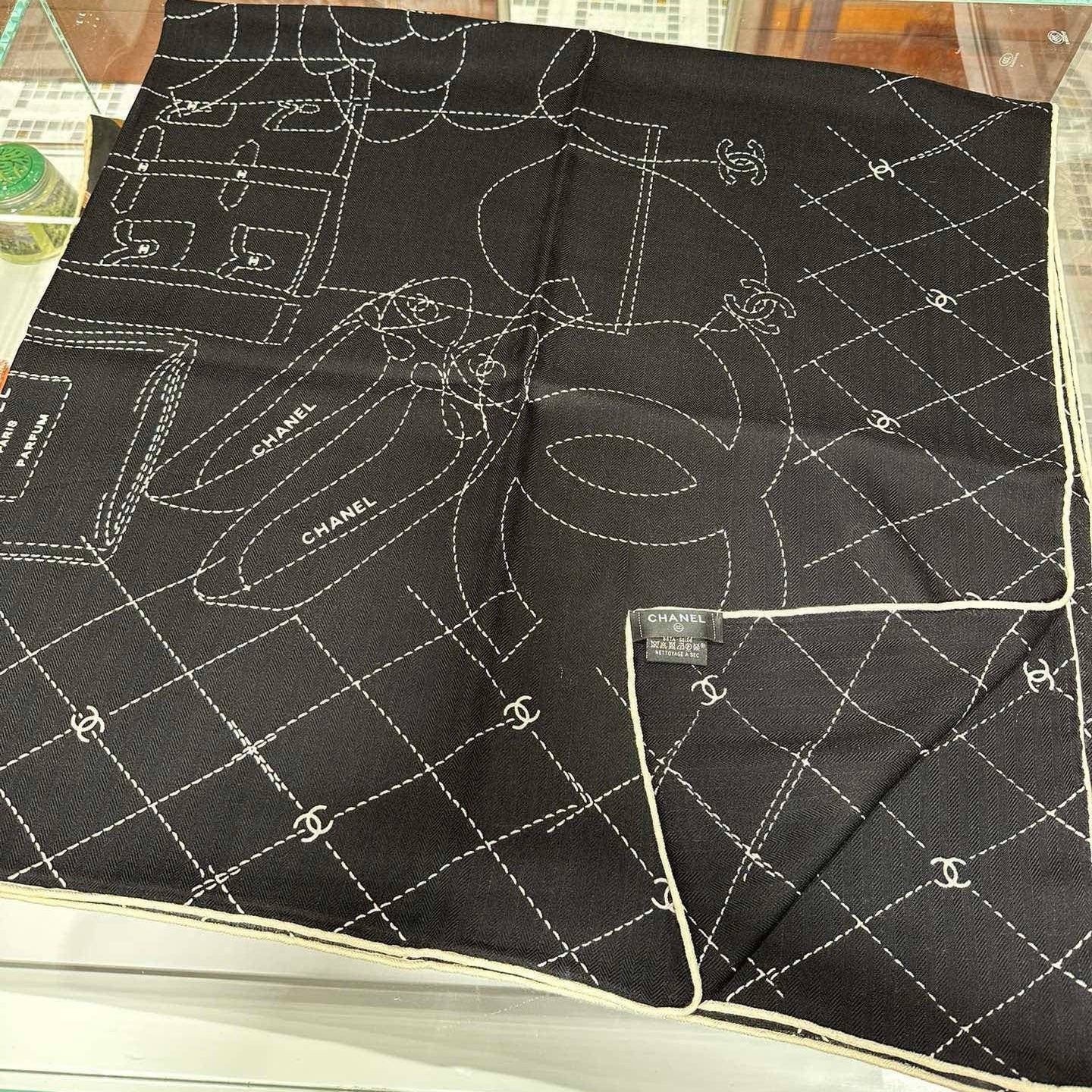 CC 25 Scarf 140cm Black Cashmere 293213