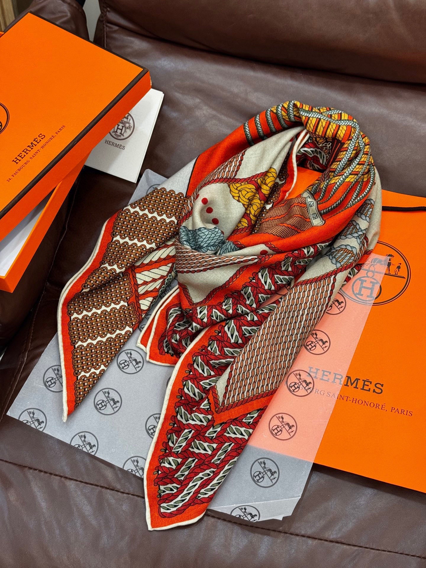 HM Dressage Tressage 140 CM Orange White Colorful Cashmere And Silk 293225