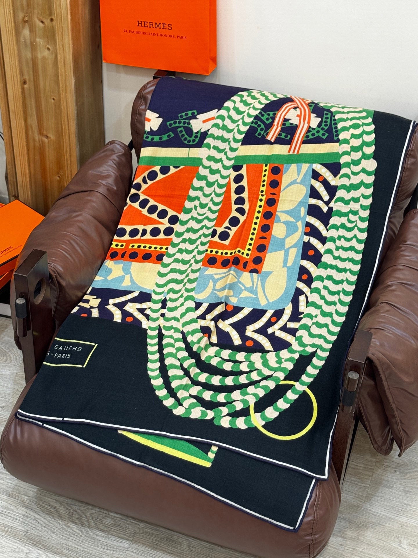 HM Dressage Tressage 140 CM Black Green Colorful Cashmere And Silk 293231