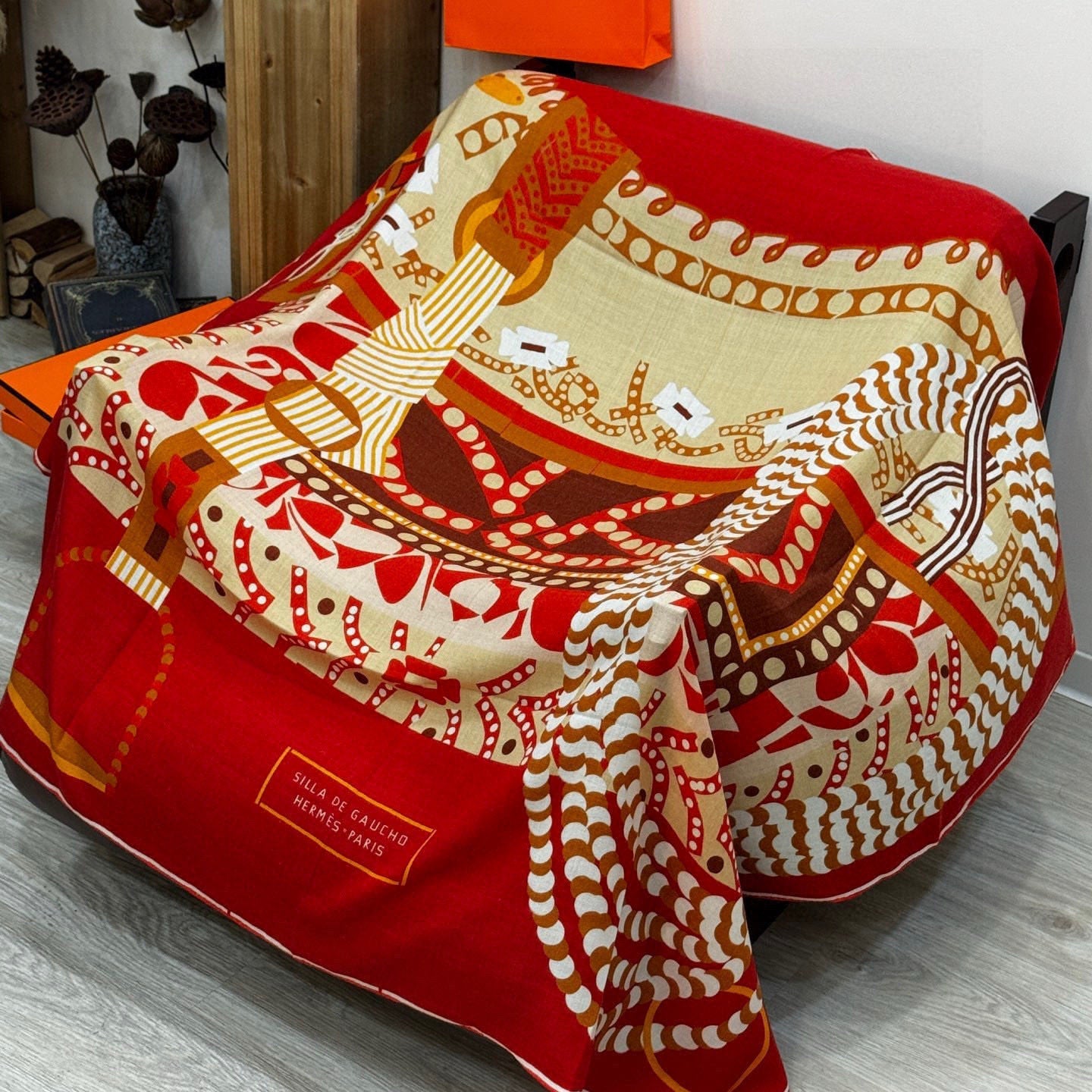 HM Dressage Tressage 140 CM Red Beige Colorful Cashmere And Silk 293232