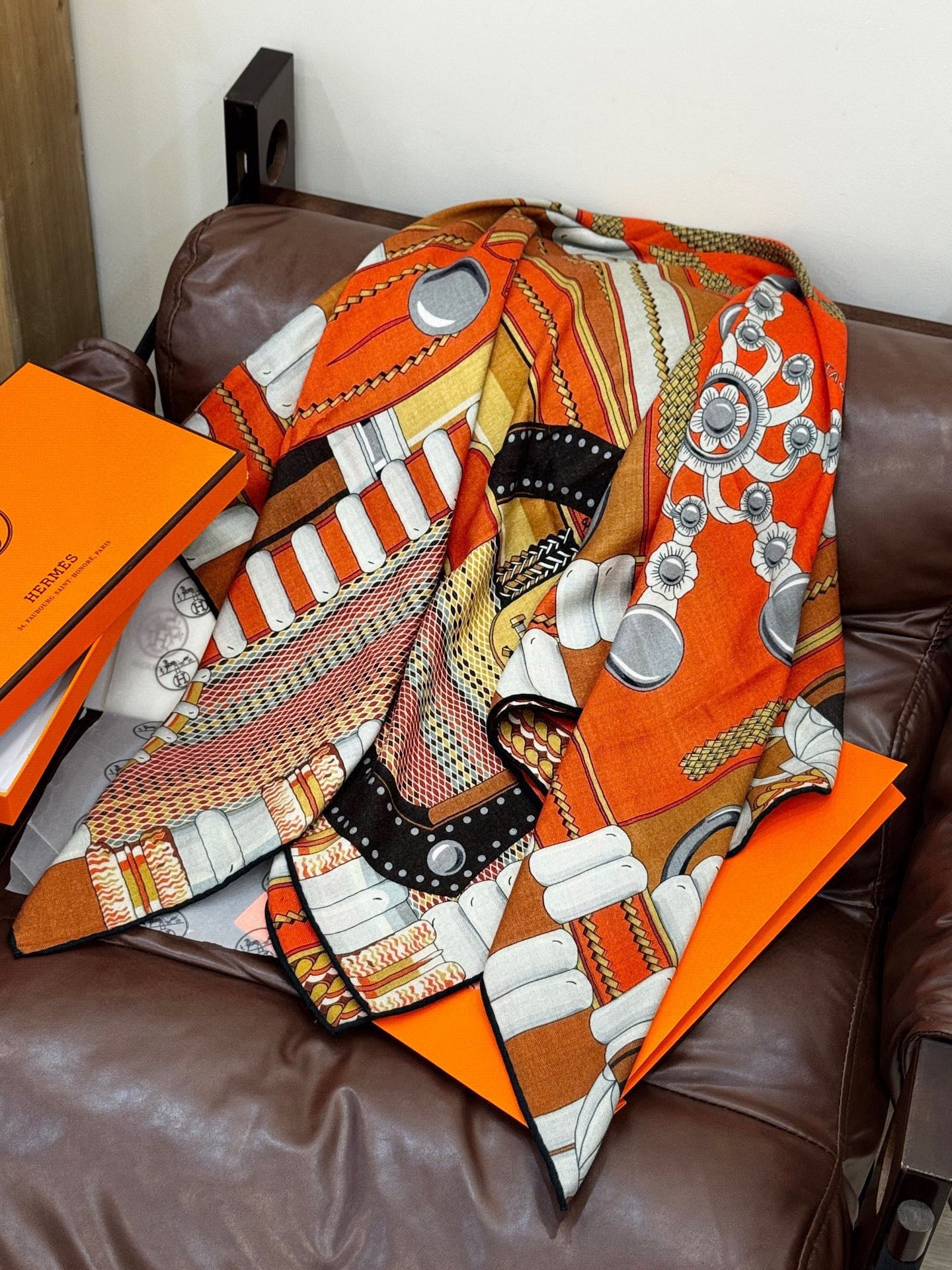 HM Dressage Tressage 140 CM Orange Brown Colorful Cashmere And Silk 293242