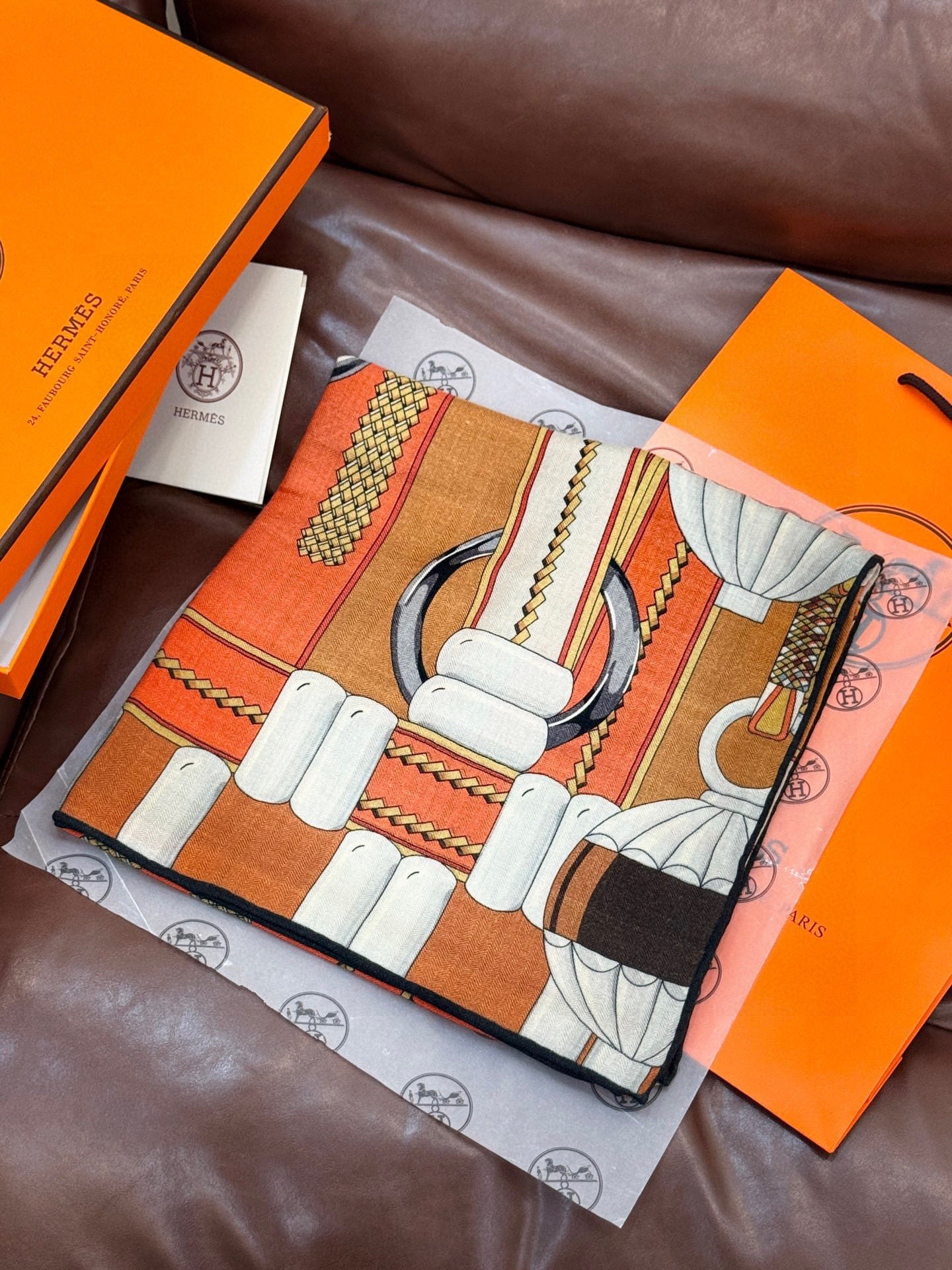 HM Dressage Tressage 140 CM Orange Brown Colorful Cashmere And Silk 293242