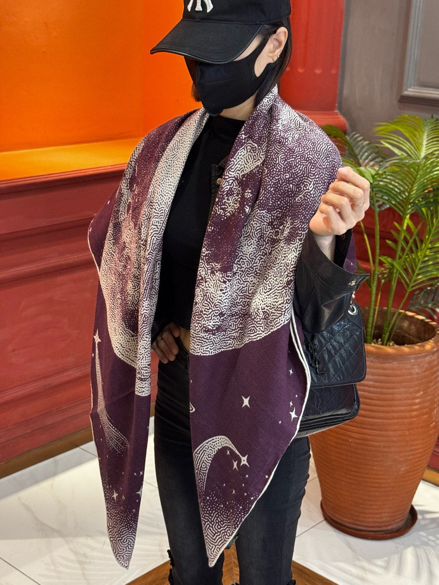 HM Clair de Lune 140 CM Purple Cashmere and Silk 293249