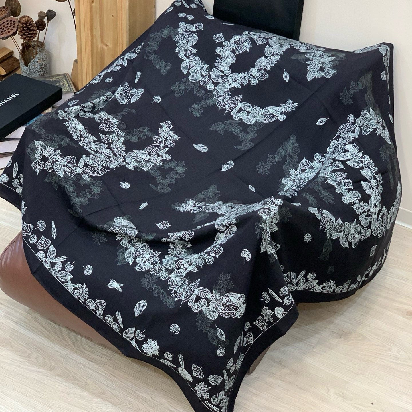 CC 25 Scarf 140cm Black Gray Cashmere 293260