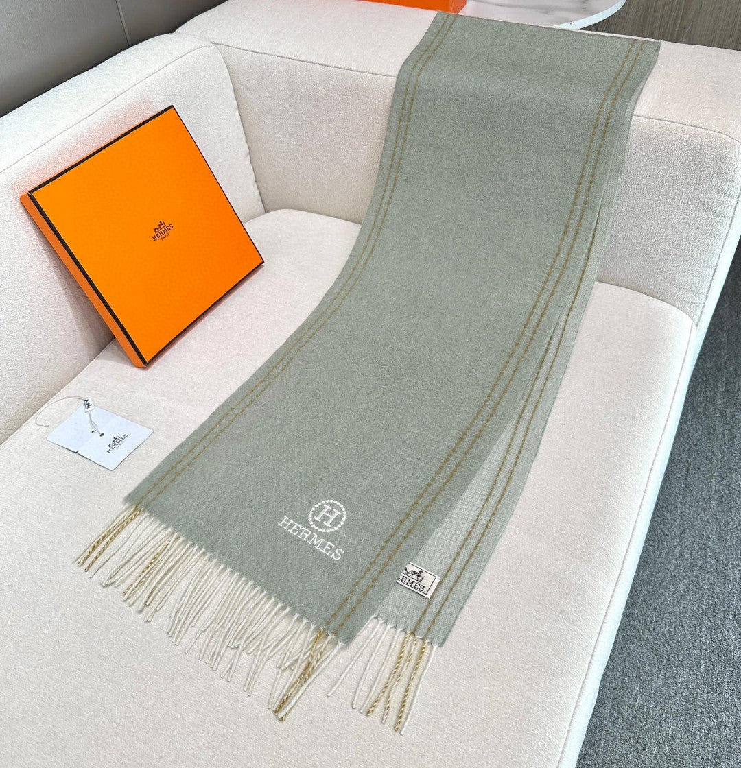 HM Scarf 190 CM Greenish Gray Wool 969439